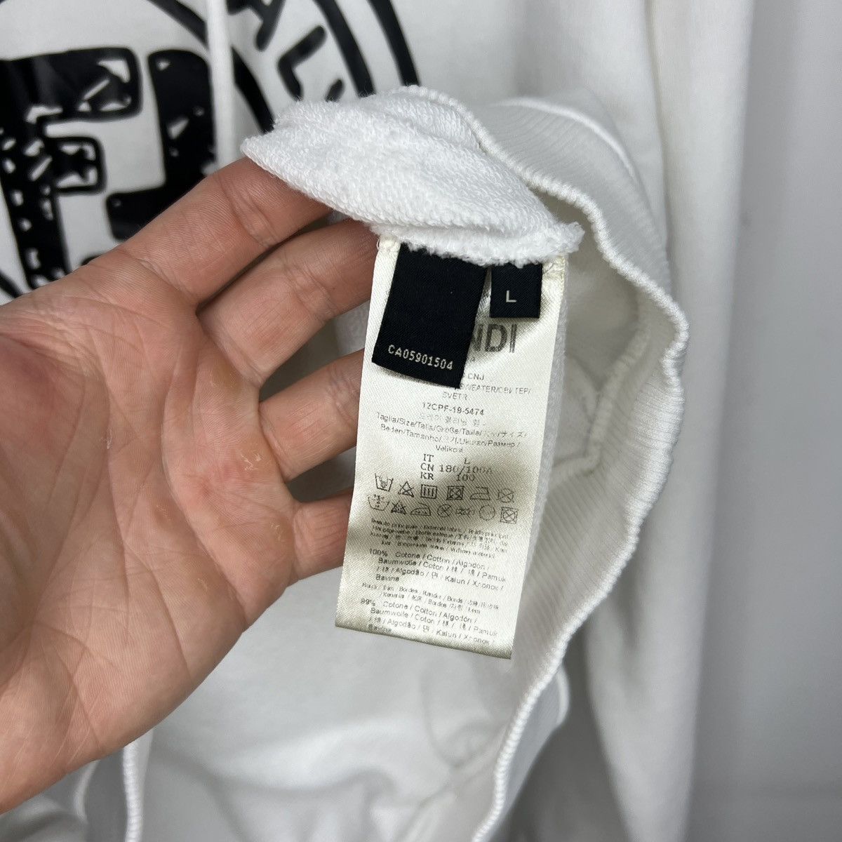 Fendi Fendi Roma x Joshua Vides Hoodie White Sweatshirt Size US L / EU 52-54 / 3 - 8 Thumbnail