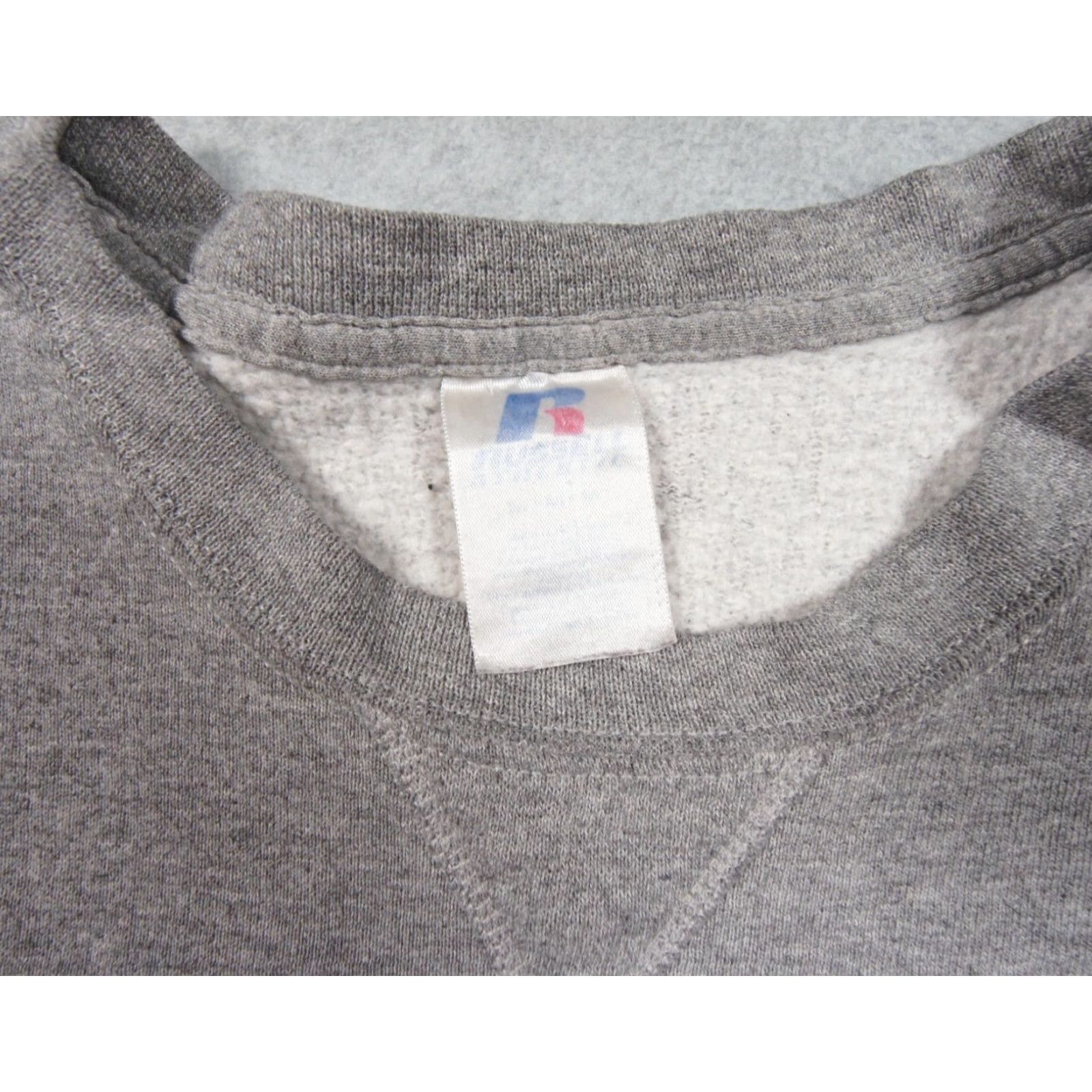 Russell Athletic Russell Athletic Sweatshirt Adult Medium Gray Crewneck Sweater Pullover Mens Size US M / EU 48-50 / 2 - 5 Thumbnail