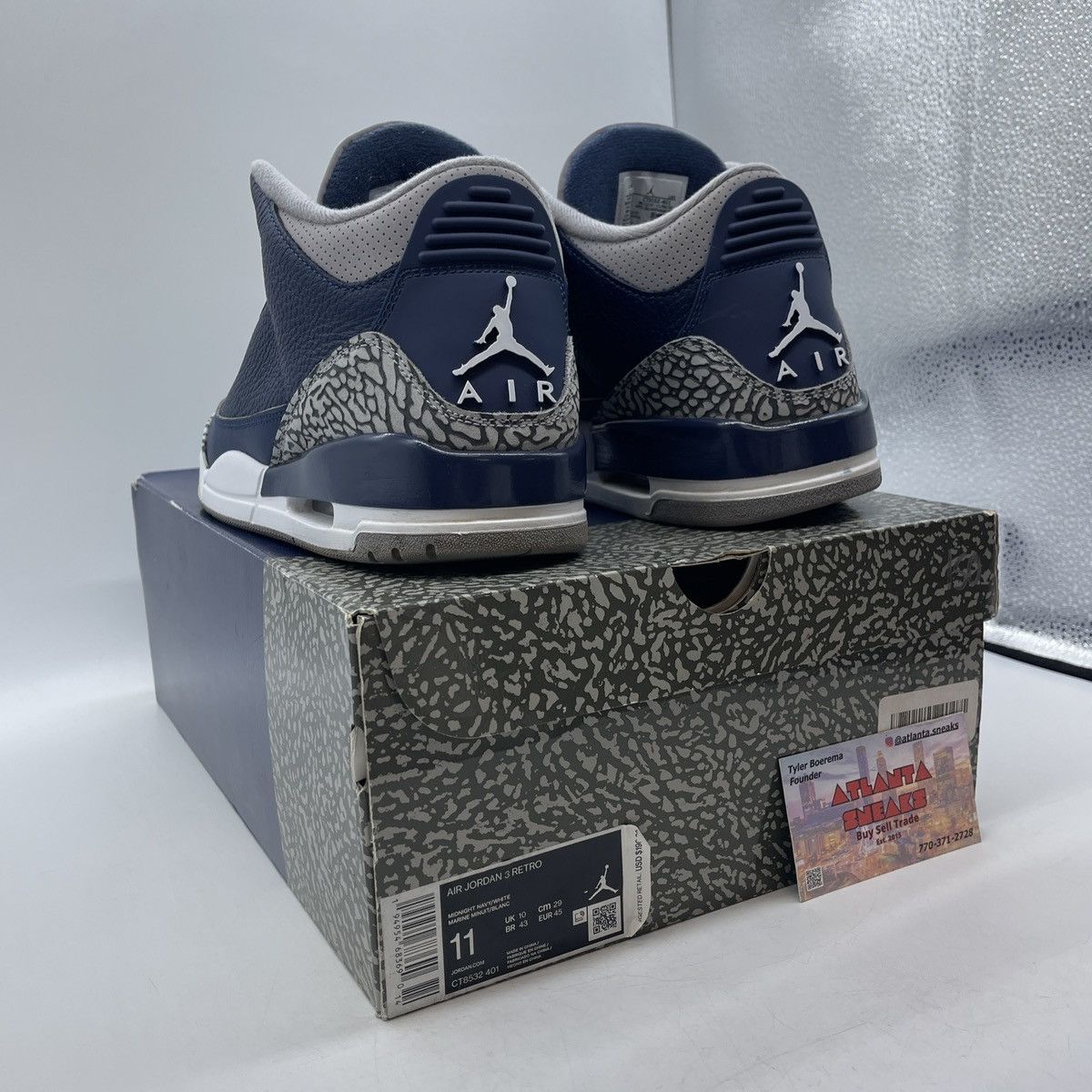 Jordan Brand Air Jordan 3 Georgetown Size US 11 / EU 44 - 4 Thumbnail