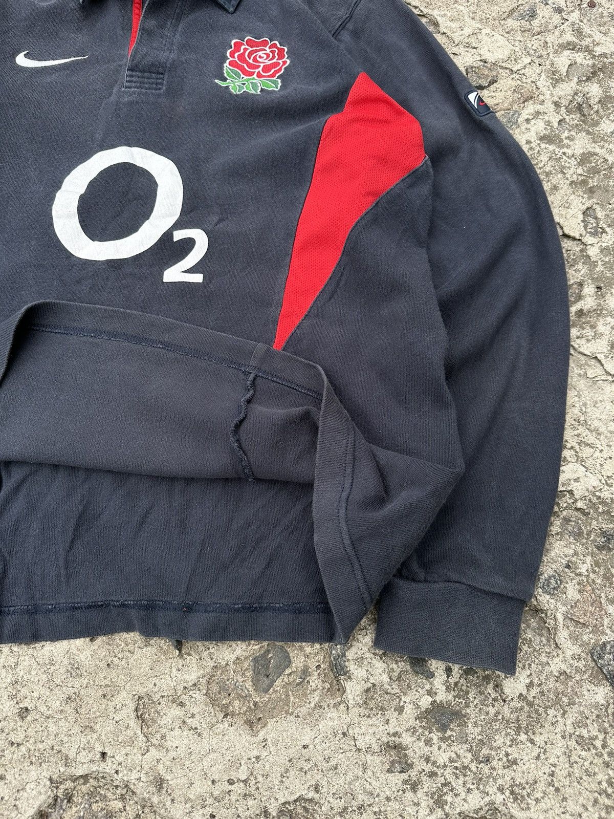 Nike Vintage 00s Nike England Rugby Sweatshirt Size US M / EU 48-50 / 2 - 5 Thumbnail
