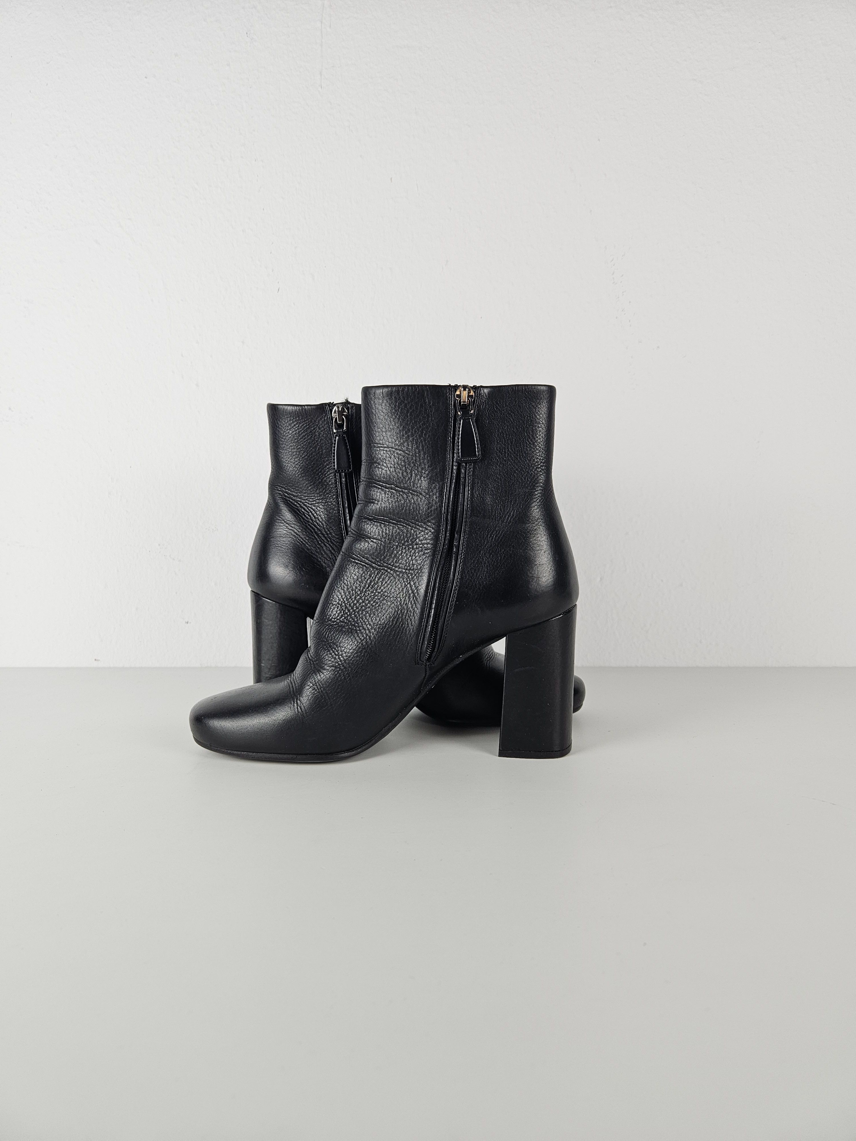 Prada Prada calf leather side zip block heel ankle boots Size US 7.5 / IT 37.5 - 10 Thumbnail