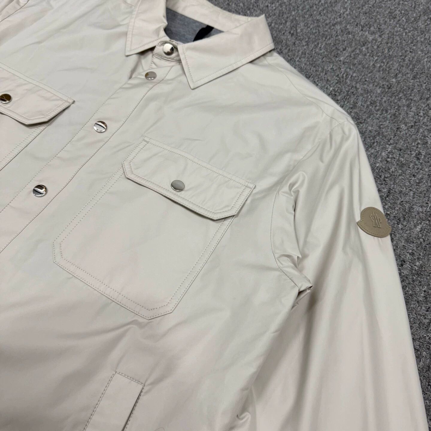 Moncler Moncler Delly Giubbotto Smart Casual Unused 2 Size M / US 6-8 / IT 42-44 - 3 Thumbnail