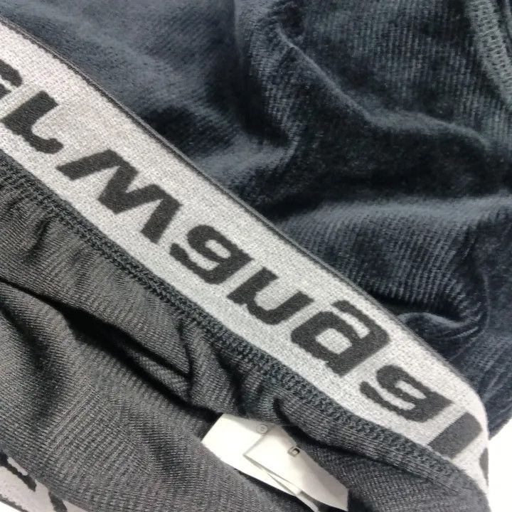 Alexander Wang Alexander Wang Black Cropped Hoodie with Logo - Size L / US 10 / IT 46 - 7 Thumbnail
