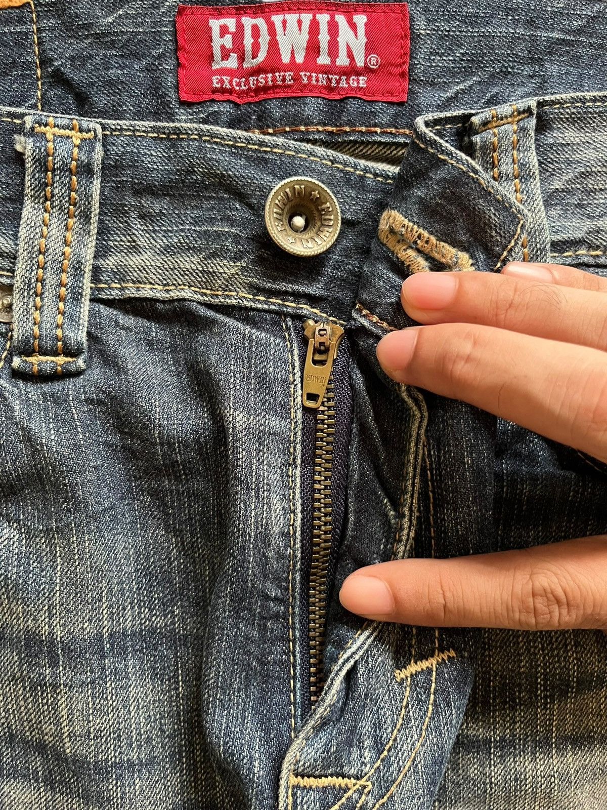 Edwin × Japanese Brand Vintage Japanese Edwin Rusty Mud Wash Ripped Loose Jeans Size US 32 / EU 48 - 3 Thumbnail