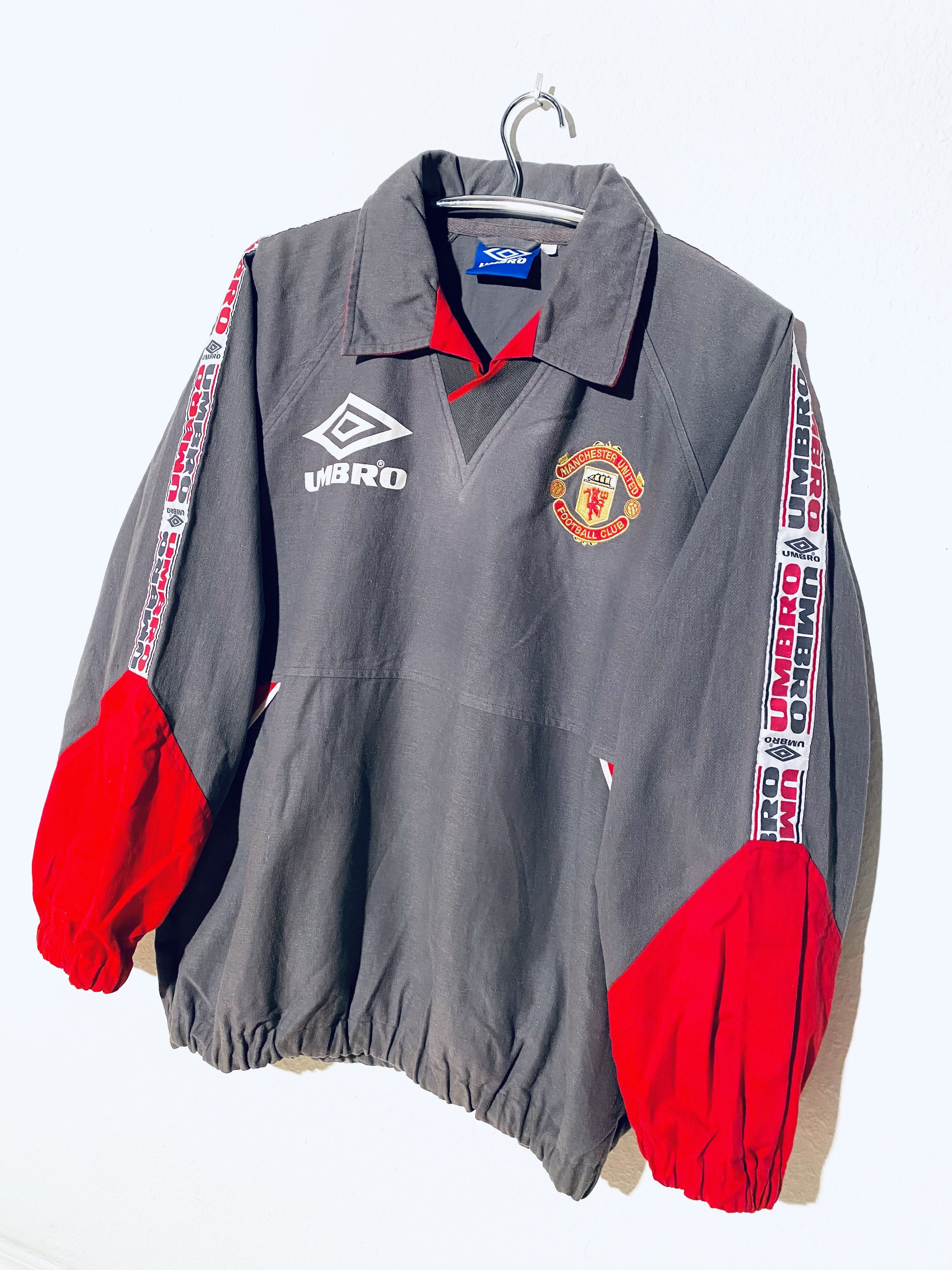 Umbro Manchester United Training Drill Top 1994 - 1995 Size US XL / EU 56 / 4 - 3 Thumbnail