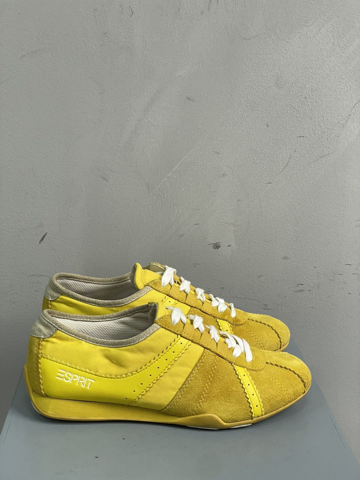 Esprit Rare low sneakers replica style esprit Yellow y2k sneakers Size US 9.5 / IT 39.5 - 5 Thumbnail