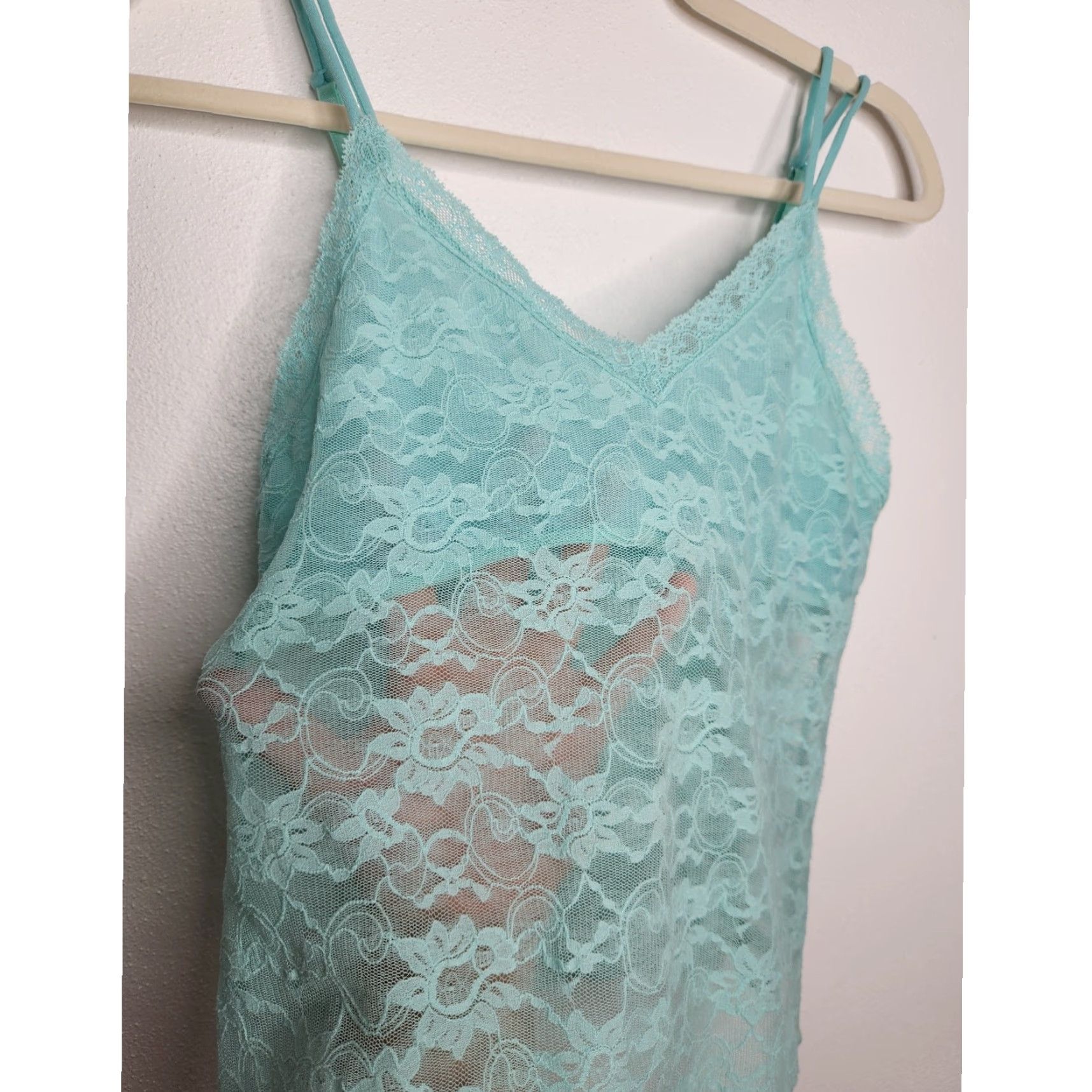 Victoria's Secret VINTAGE Victoria's Secret Blue Floral Flower Rose Lace Cami Tank Top Sheer Tank Adult M Women Blue Size M / US 6-8 / IT 42-44 - 7 Thumbnail