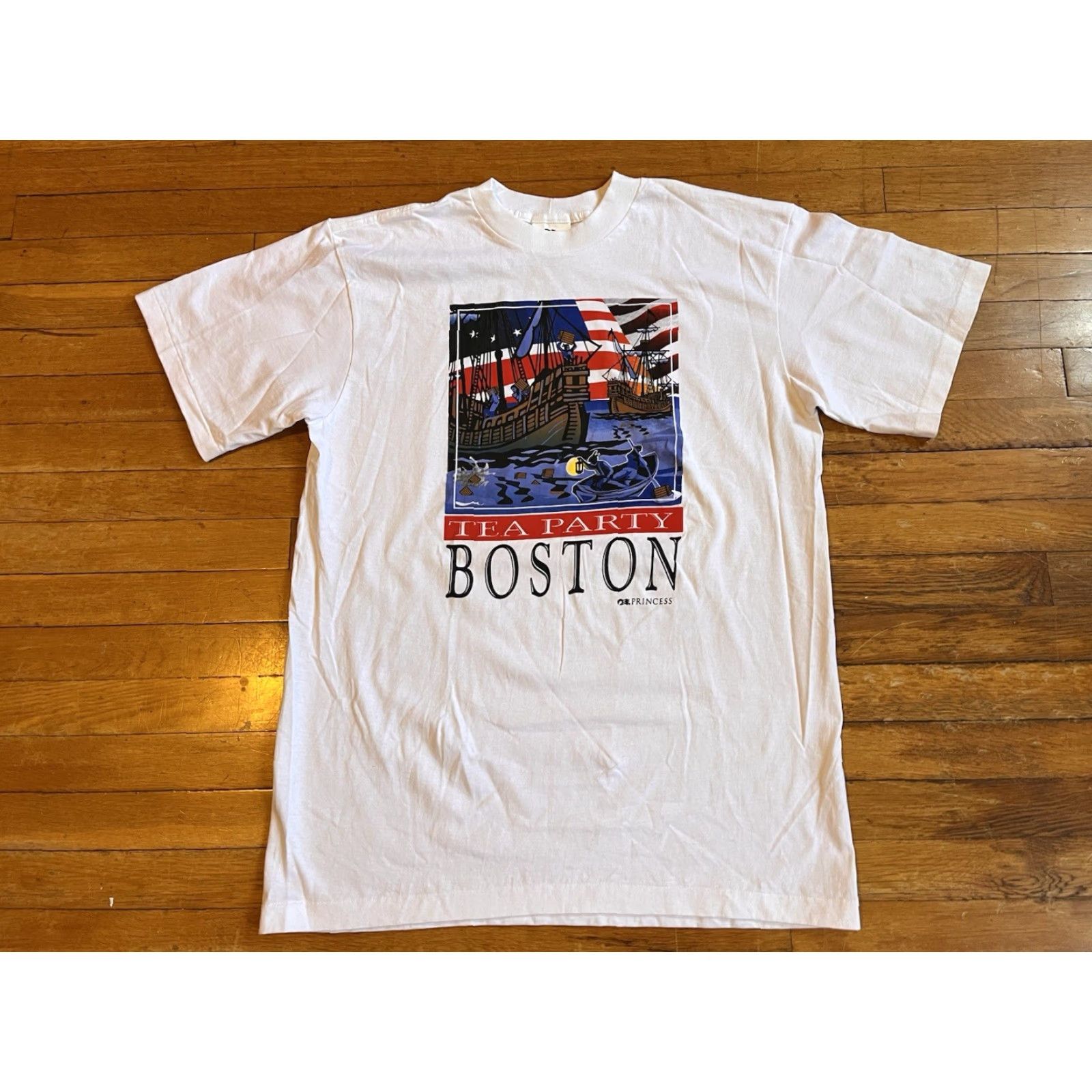 Prince VINTAGE Princess Cruises Boston Tea Party Shirt Men’s XL White 90s Logo Cotton Short Sleeve Crew Neck T-Shirt Mens Size US XL / EU 56 / 4 - 2 Thumbnail