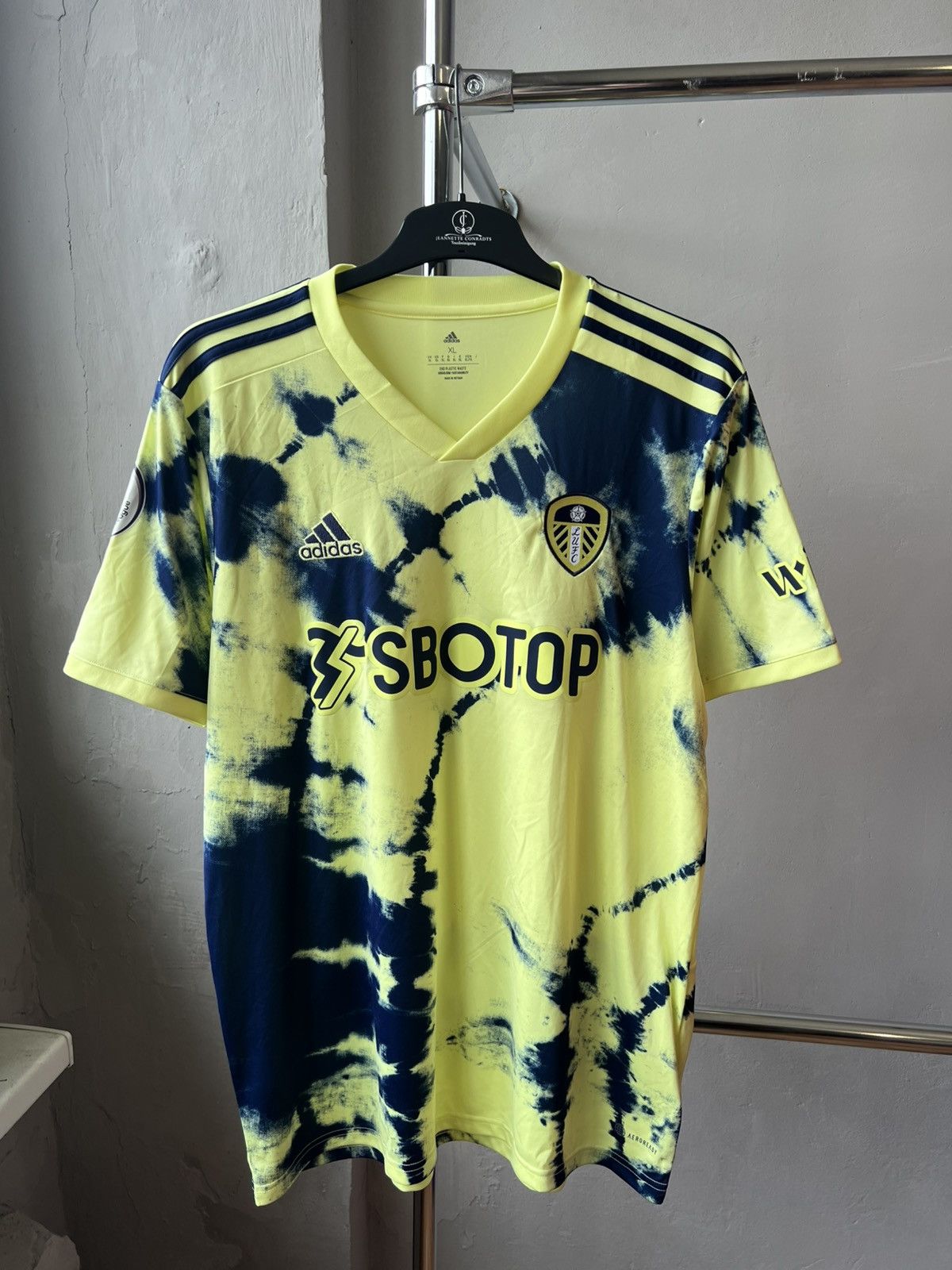 Adidas 2022/23 LEEDS UNITED AWAY SOCCER JERSEY FOOTBALL SHIRT Size US XL / EU 56 / 4 - 2 Thumbnail