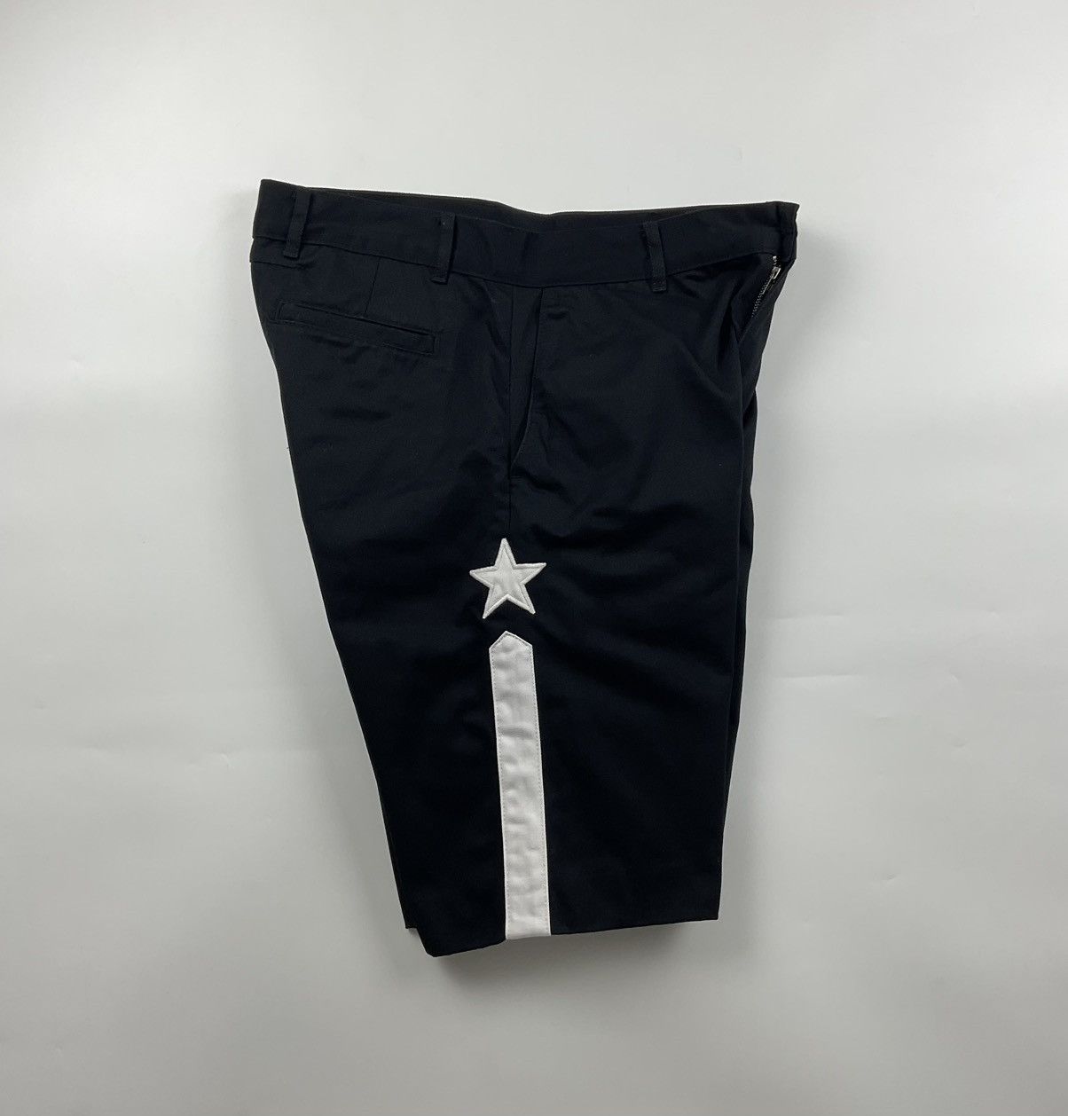 Givenchy Givenchy Cotton Short Size US 32 / EU 48 - 4 Thumbnail