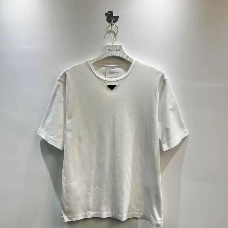 Prada Prada White Cotton T-Shirt for Men Size US L / EU 52-54 / 3 - 1 Thumbnail