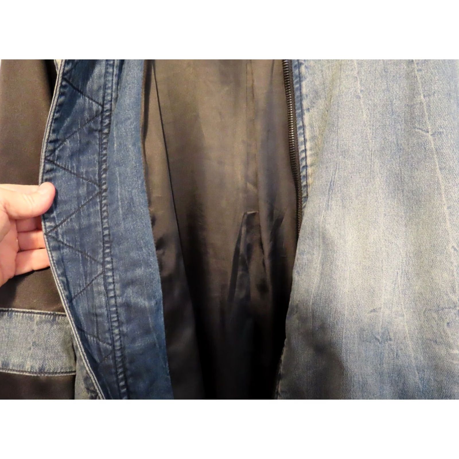 True Religion True Religion Bomber Jacket Men M Blue Denim Zip Cotton Lining All Seasons Pockets Casual Travel Regular Fit US Style Size US M / EU 48-50 / 2 - 5 Thumbnail