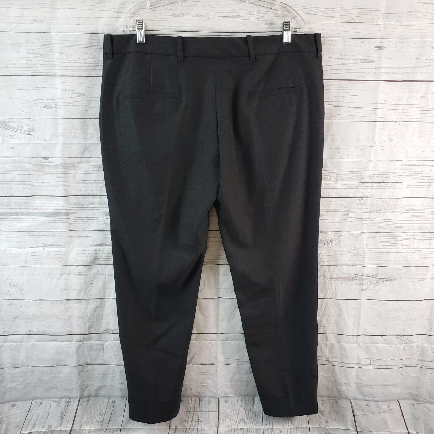 Zara Zara Women's Dress Pants Sz 12 Charcoal Gray Tapered Leg Mid Rise Dress Pants Womens 12 Gray Charcoal Shirt? Size 34" / US 12 / IT 48 - 3 Thumbnail
