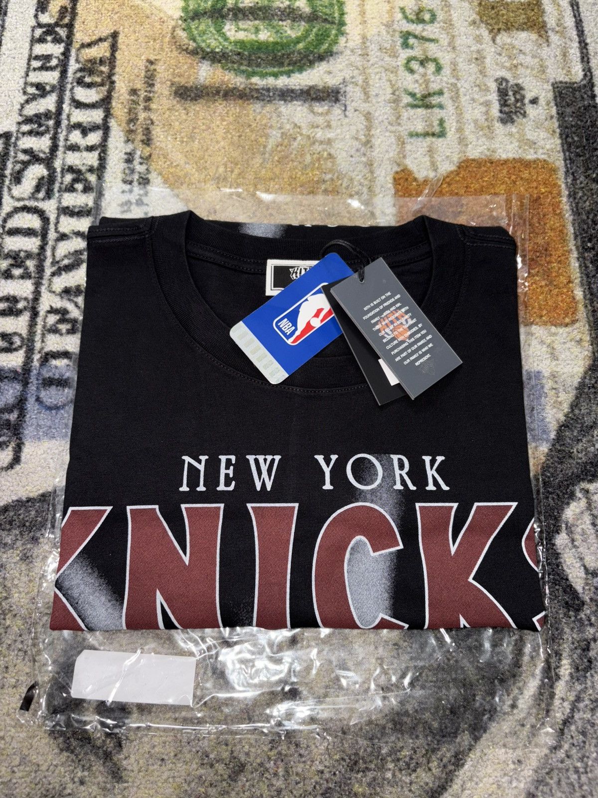Kith × NBA Kith x New York Knicks Madison Square Garden Burst Jones Tee Size US XXL / EU 58 / 5 - 3 Thumbnail