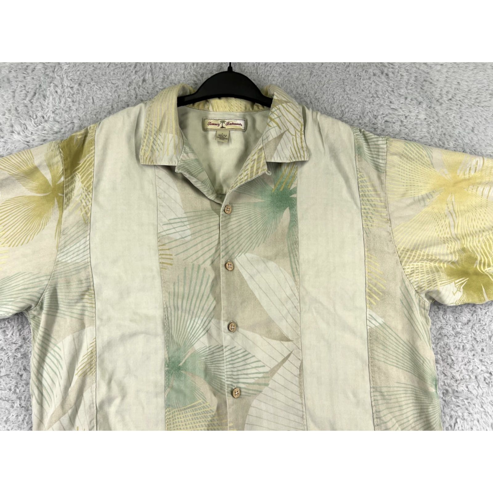 Tommy Bahama Tommy Bahama Shirt Mens Large Beige Floral Hawaiian Silk Button-Up Shirt Size US L / EU 52-54 / 3 - 5 Thumbnail
