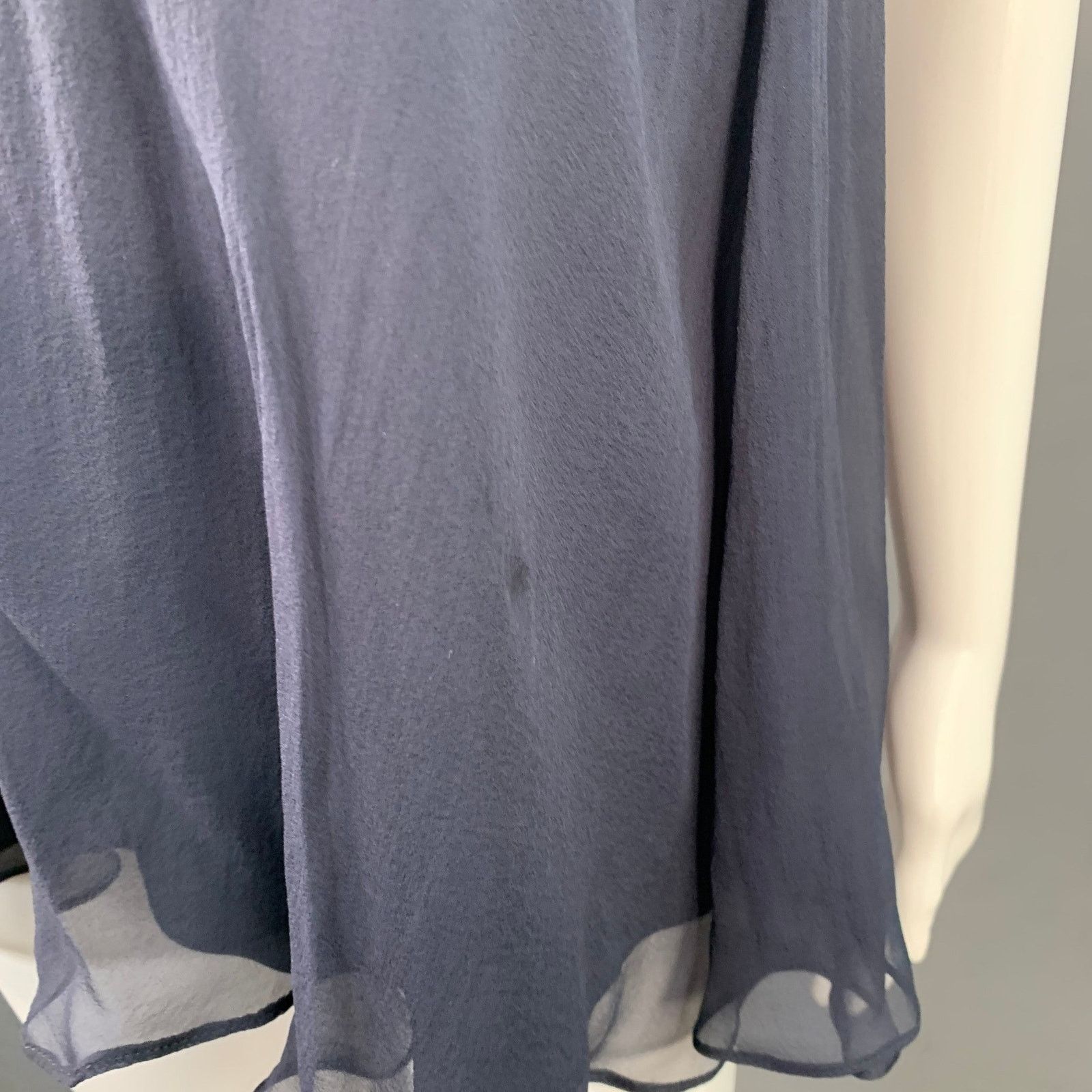 Brunello Cucinelli BRUNELLO CUCINELLI S Two Tone Monili Beading V-Neck Blouse Size S / US 4 / IT 40 - 5 Thumbnail
