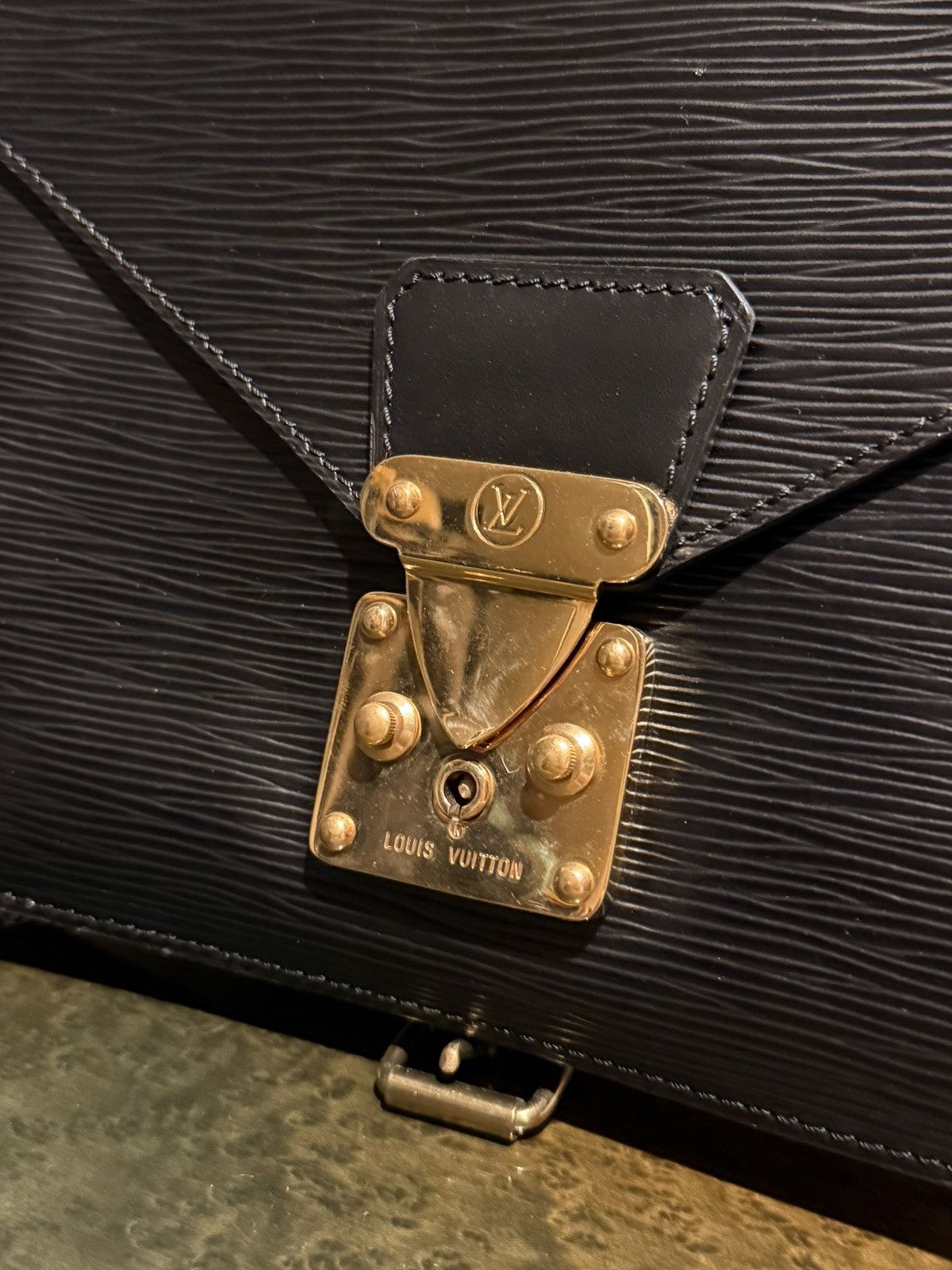Louis Vuitton Louis Vuitton Epi Leather Clutch–Dual Opening, Lock Closure Size ONE SIZE - 2 Thumbnail