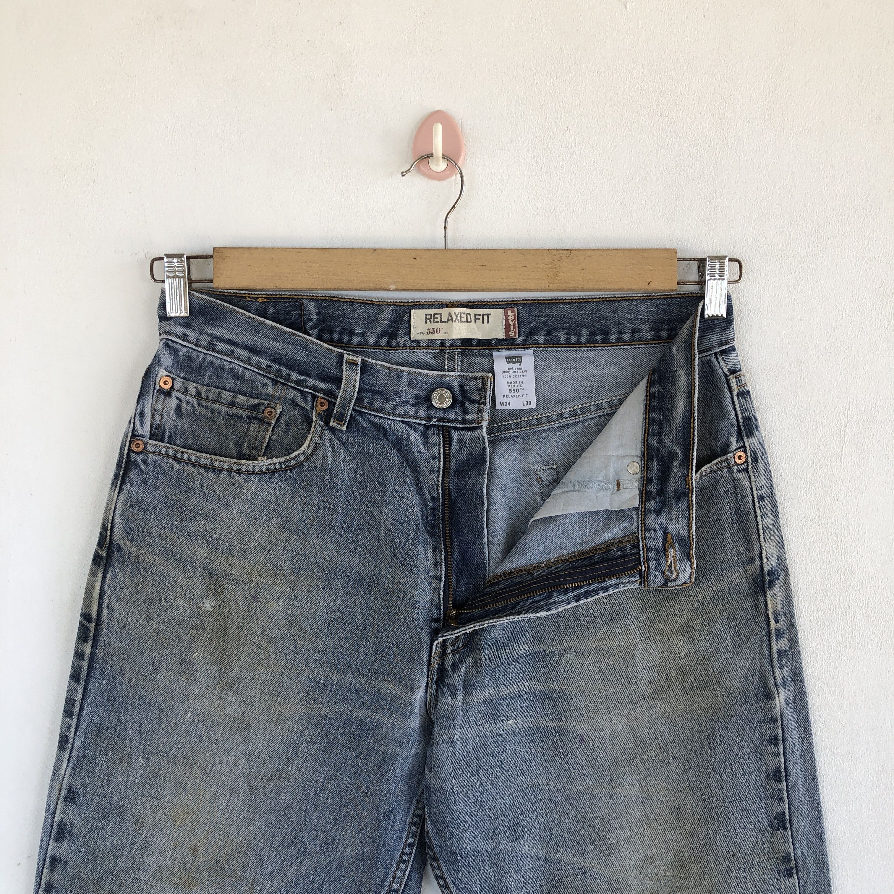 Levi's Vintage Levis 550 Jeans Levi's Faded Light Wash Denim Size US 32 / EU 48 - 6 Thumbnail