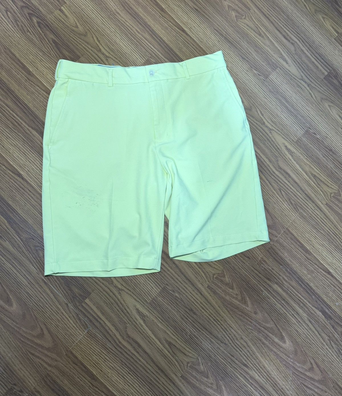 Other Walter Hagan Perfect 11 Bright Yellow Golf Shorts Size 36 Size US 36 / EU 52 - 3 Thumbnail