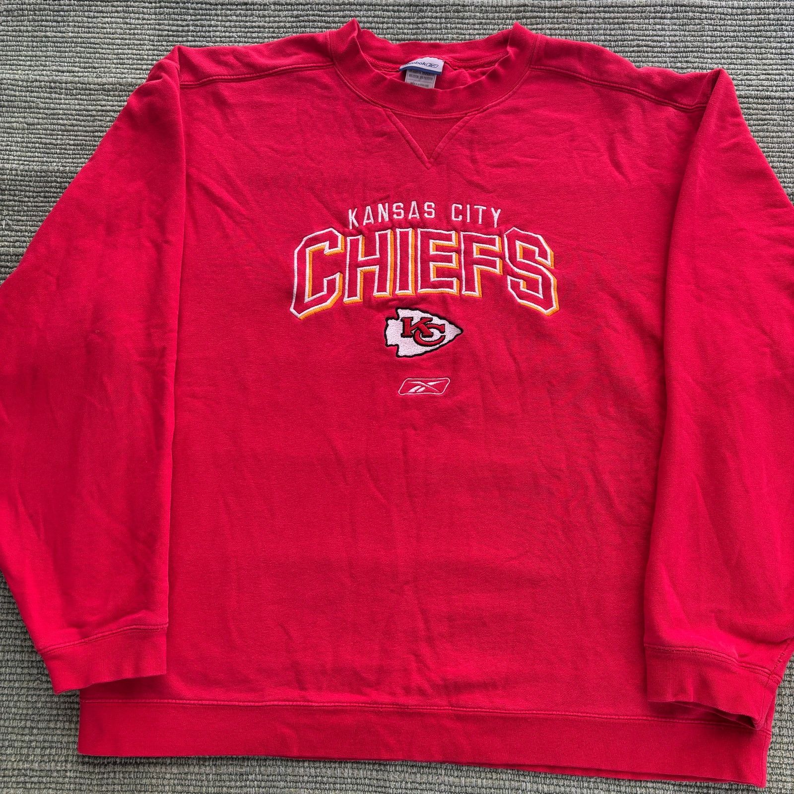 NFL × Reebok × Vintage Vintage red Kansas City Chiefs embroidered Reebok sweatshirt Size US L / EU 52-54 / 3 - 2 Thumbnail