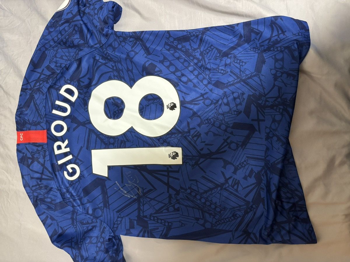 Nike Chelsea 2019/20 giroud signed shirt with autograph Size US M / EU 48-50 / 2 - 2 Thumbnail