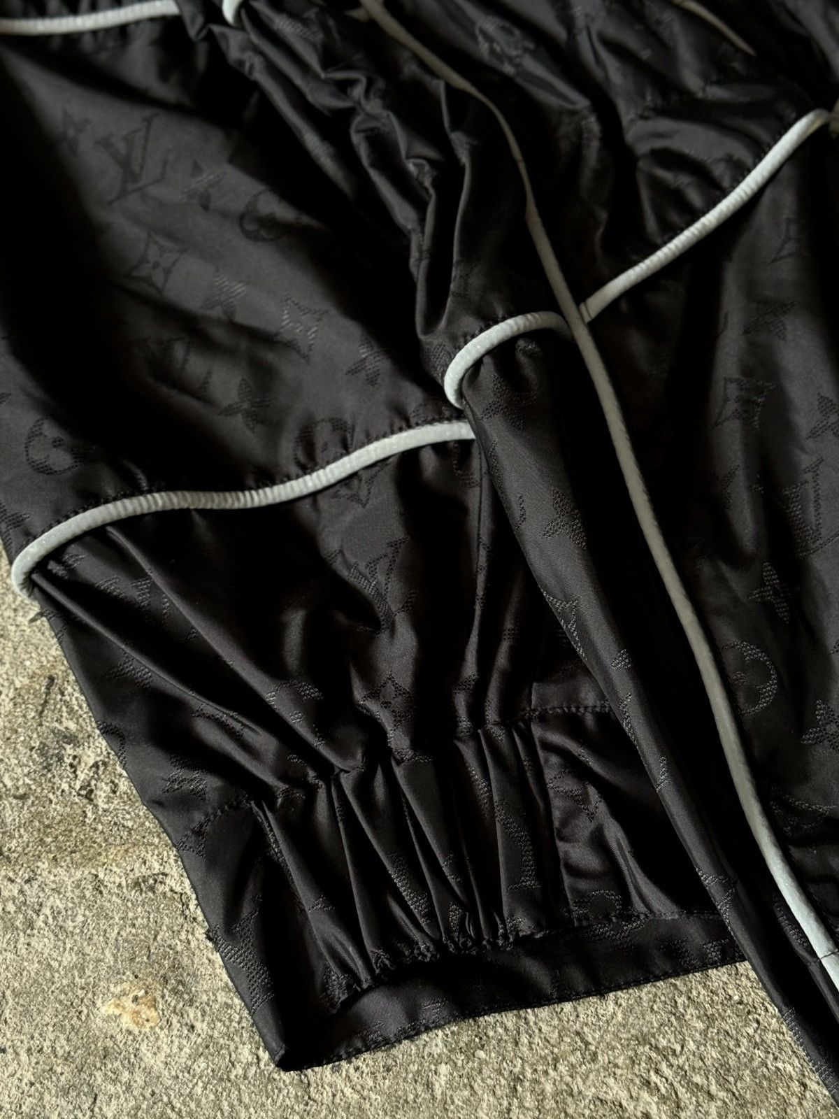 Louis Vuitton Louis Vuitton - Virgil Abloh - NBA - Parka Monogram Jacket Size US L / EU 52-54 / 3 - 9 Thumbnail