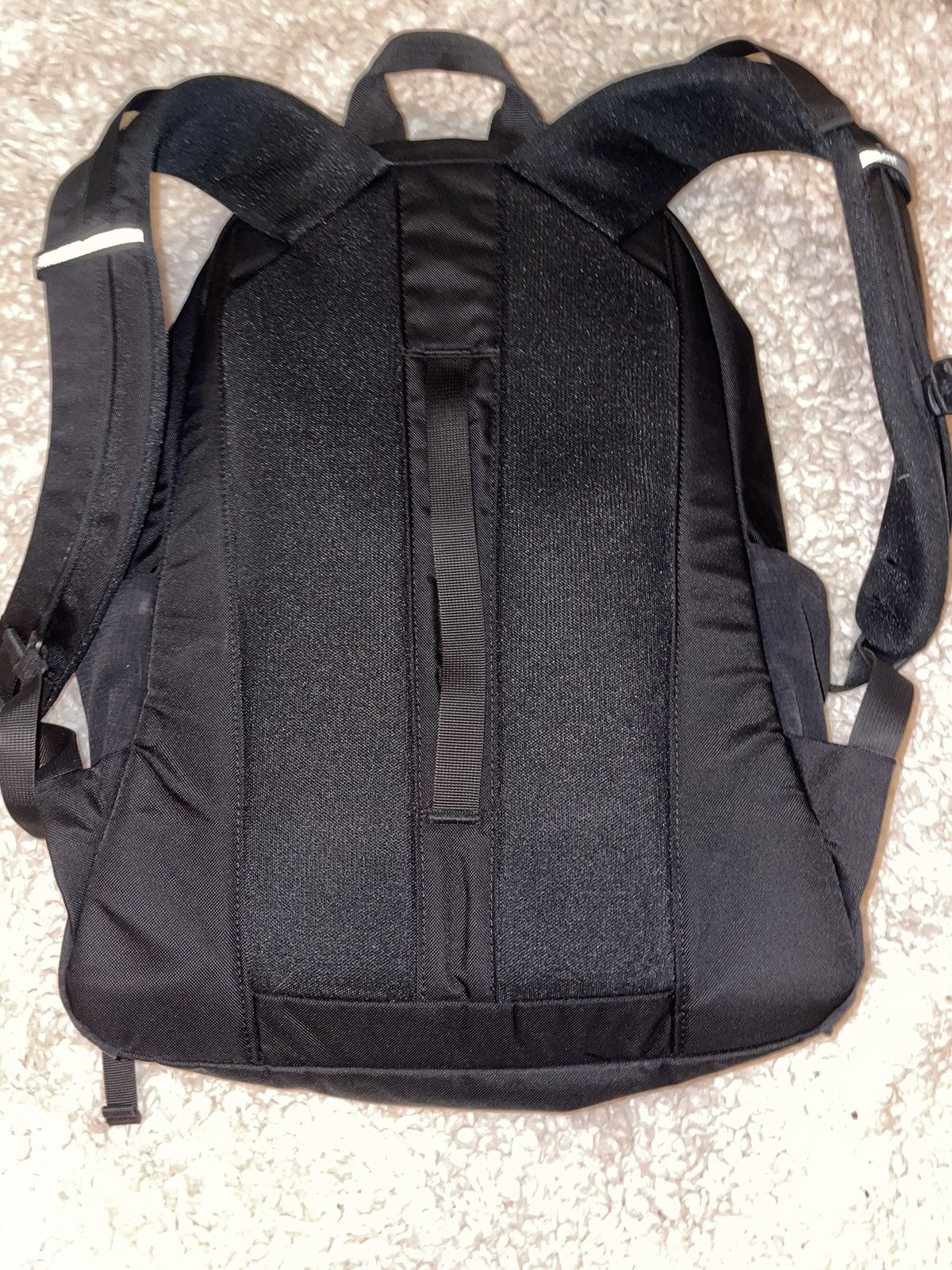 Lululemon Lululemon lift-OS backpack 20L Size ONE SIZE - 3 Thumbnail