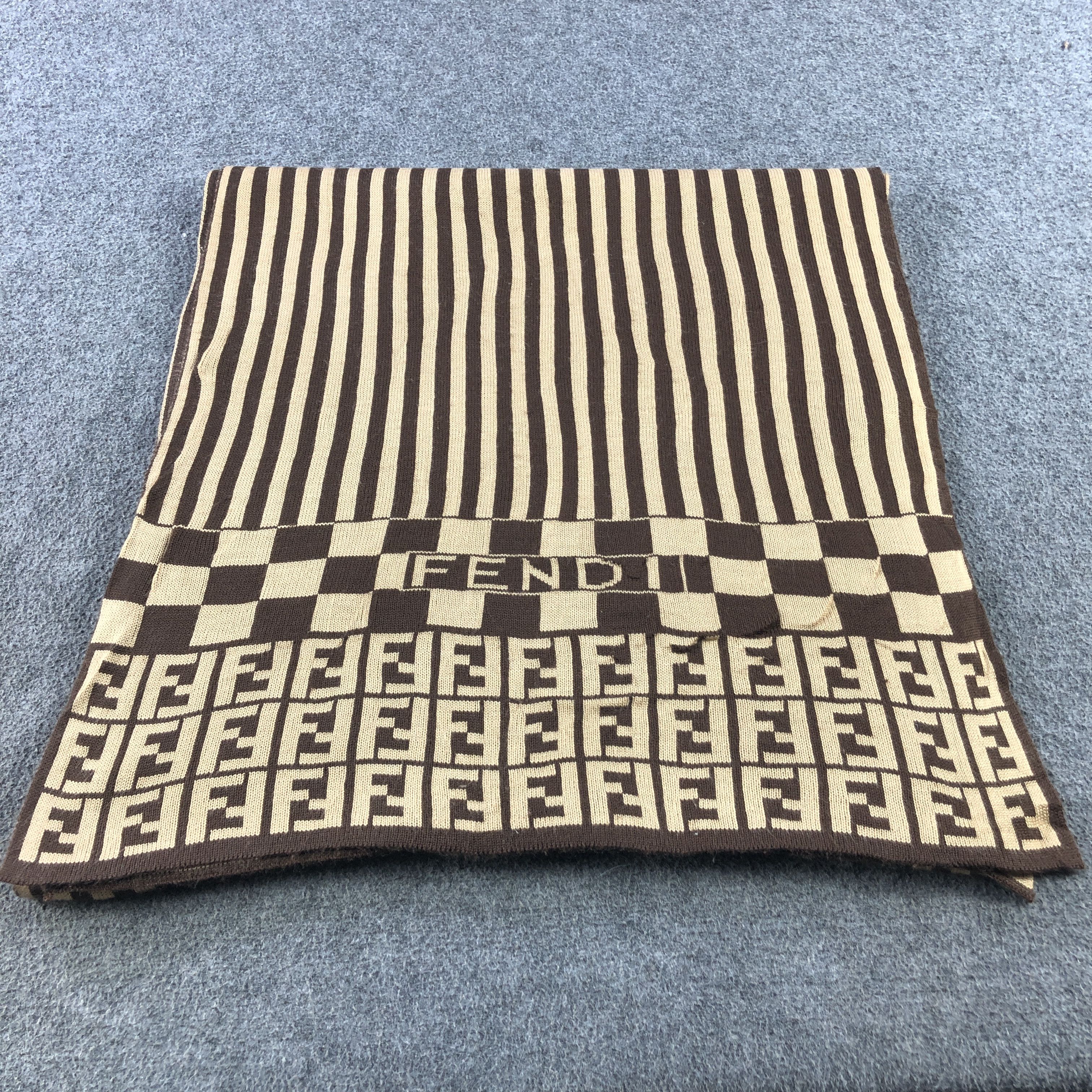 Vintage Fendi FF Wool Scarf Muffler V2938 Size ONE SIZE - 3 Thumbnail