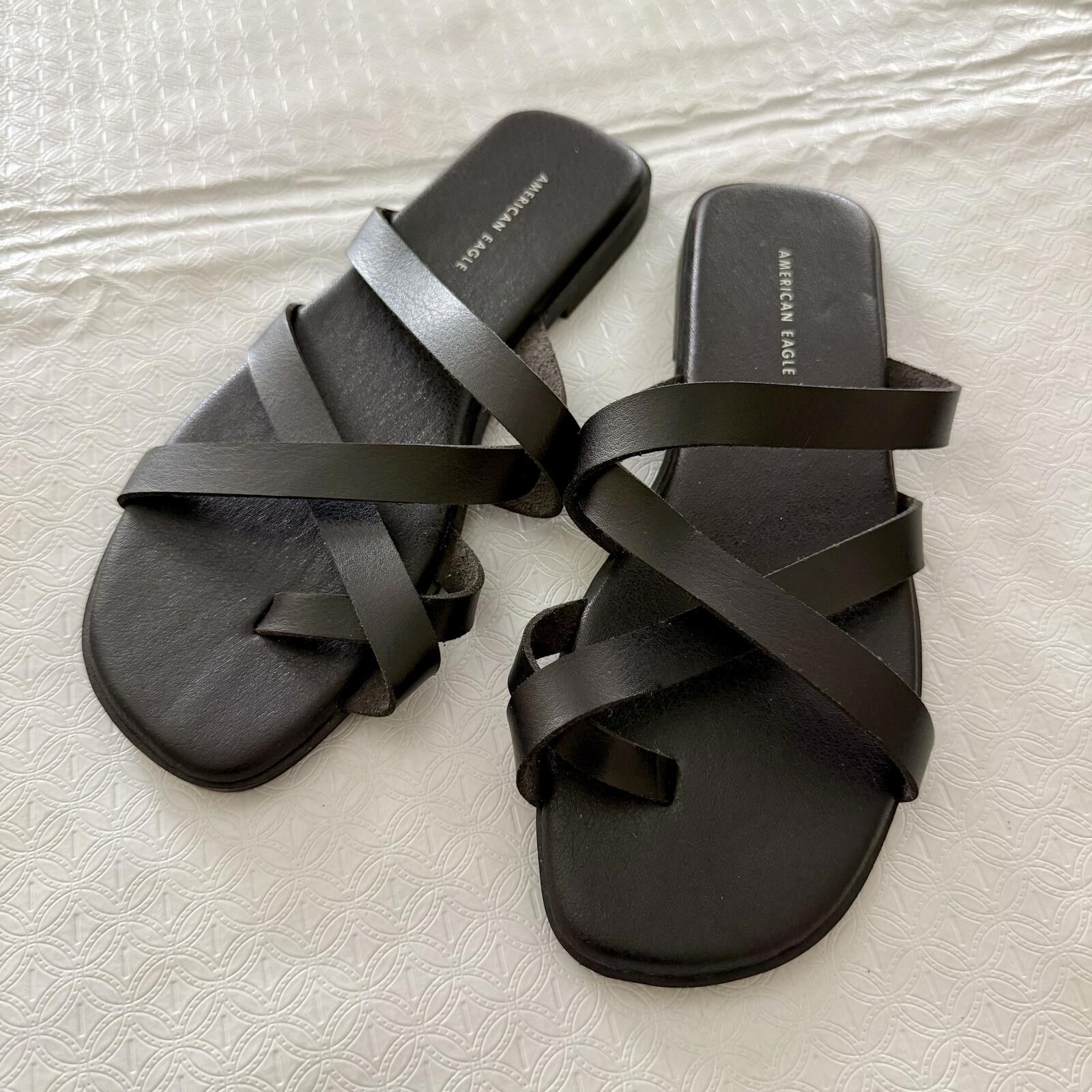 American Eagle Outfitters American Eagle Black Strappy Flat Sandals Size 6 Size US 6 / IT 36 - 1 Thumbnail