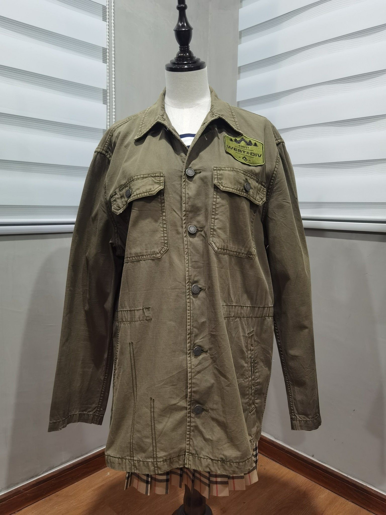 Guess GUESS army Green jacket L 8136 Size US L / EU 52-54 / 3 - 1 Thumbnail