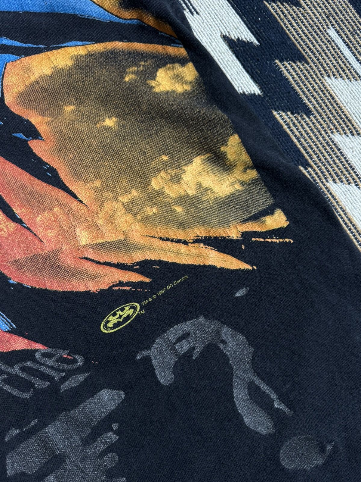 DC Comics Vintage 1997 Batman DC Comics Tee Size US L / EU 52-54 / 3 - 7 Thumbnail