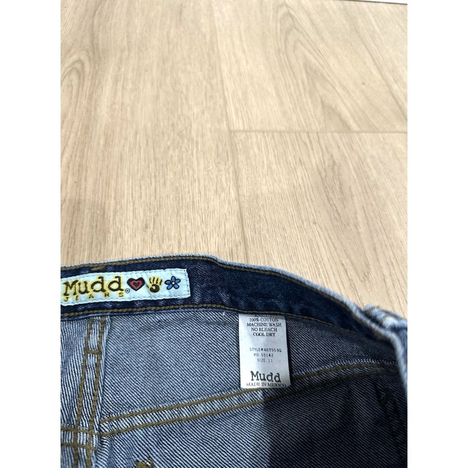 Bell VINTAGE Mudd Jeans NWT Size 11 Flare Bell Bottoms Boho Hippie Festival Womens Blue Denim 100% Cotton 90s Grunge Retro Shuffle Size 32" / US 10 / IT 46 - 6 Thumbnail