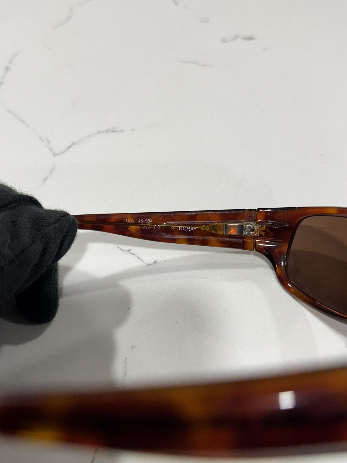 Maui Jim Vintage Maui Jim Stingray MJ-103-10 Y2K Wrap Sunglasses Size ONE SIZE - 15 Thumbnail