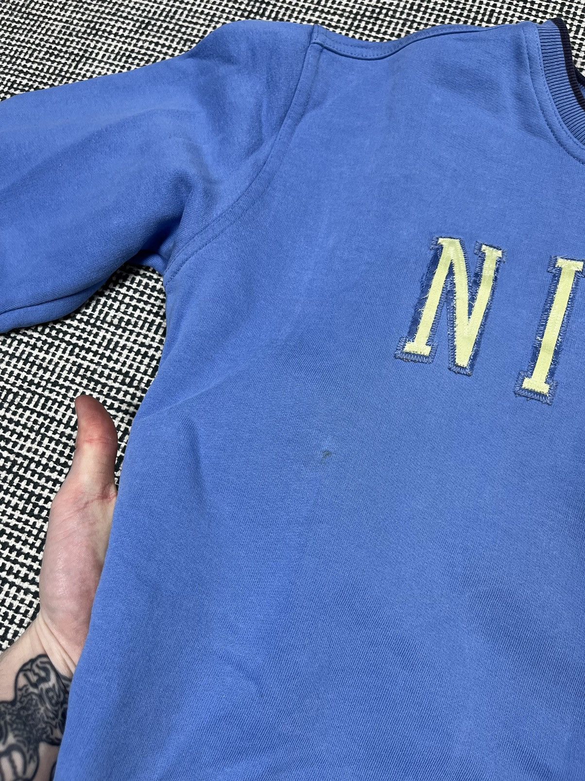Nike × Vintage 90s nike spellout baby blue crewneck sweatshirt Size US S / EU 44-46 / 1 - 5 Thumbnail