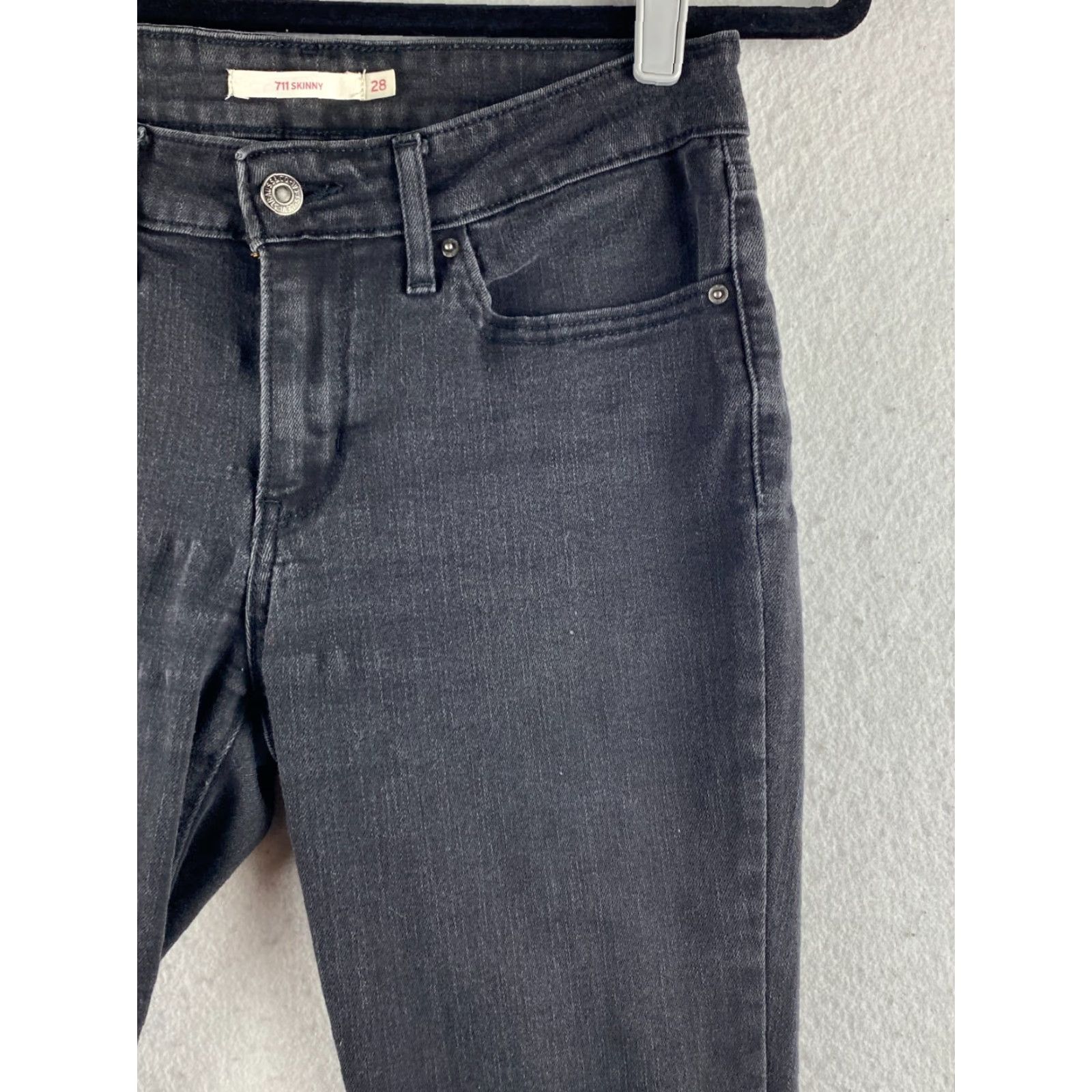 Levi's Levis 711 Skinny Jeans Womens 28 X 30 Black Mid Rise Stretch Denim Dark Wash Size 28" / US 6 / IT 42 - 4 Thumbnail