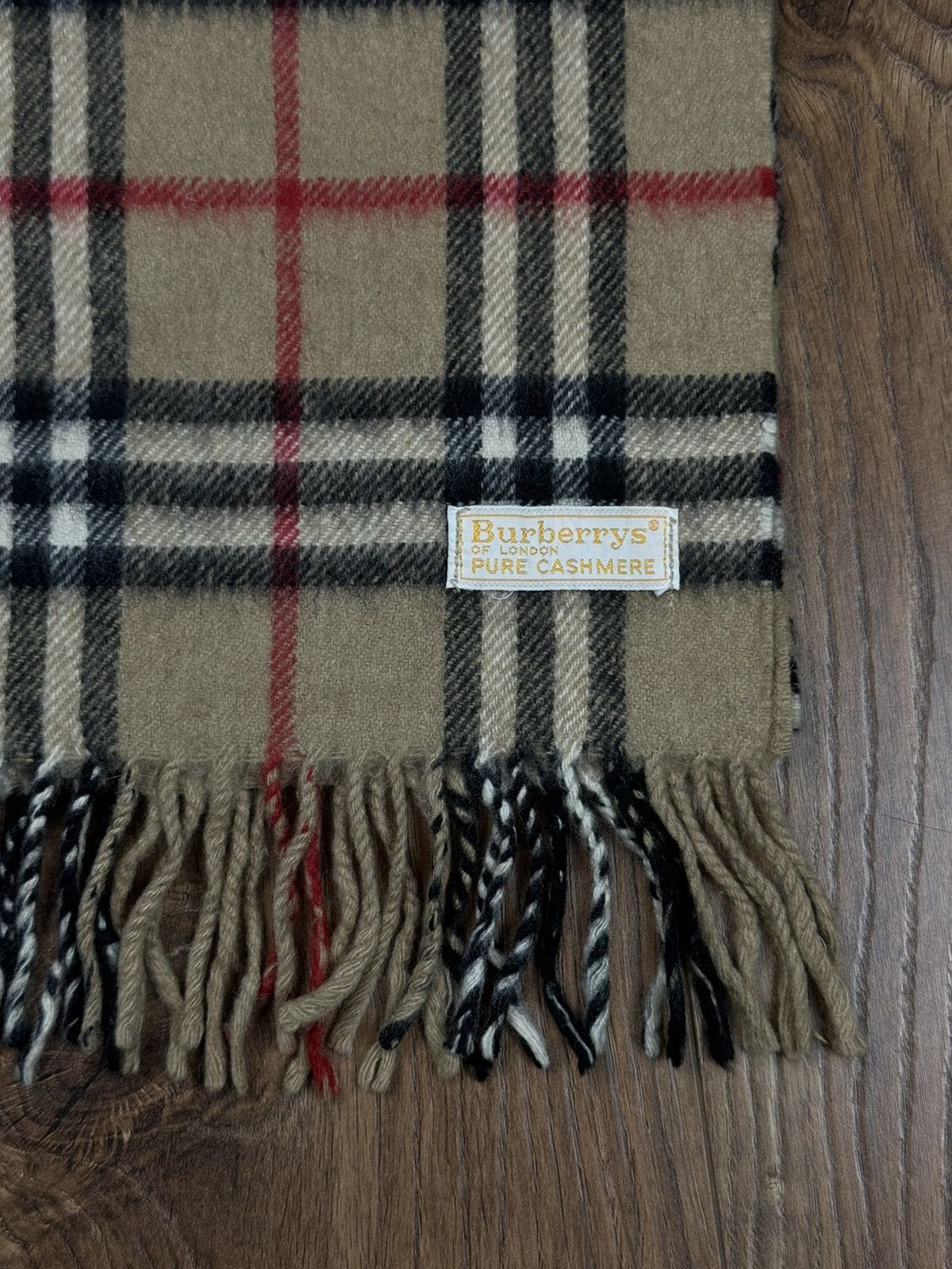 Burberry Vintage cashmere scarf Burberry’s 90s original luxury item Size ONE SIZE - 2 Thumbnail