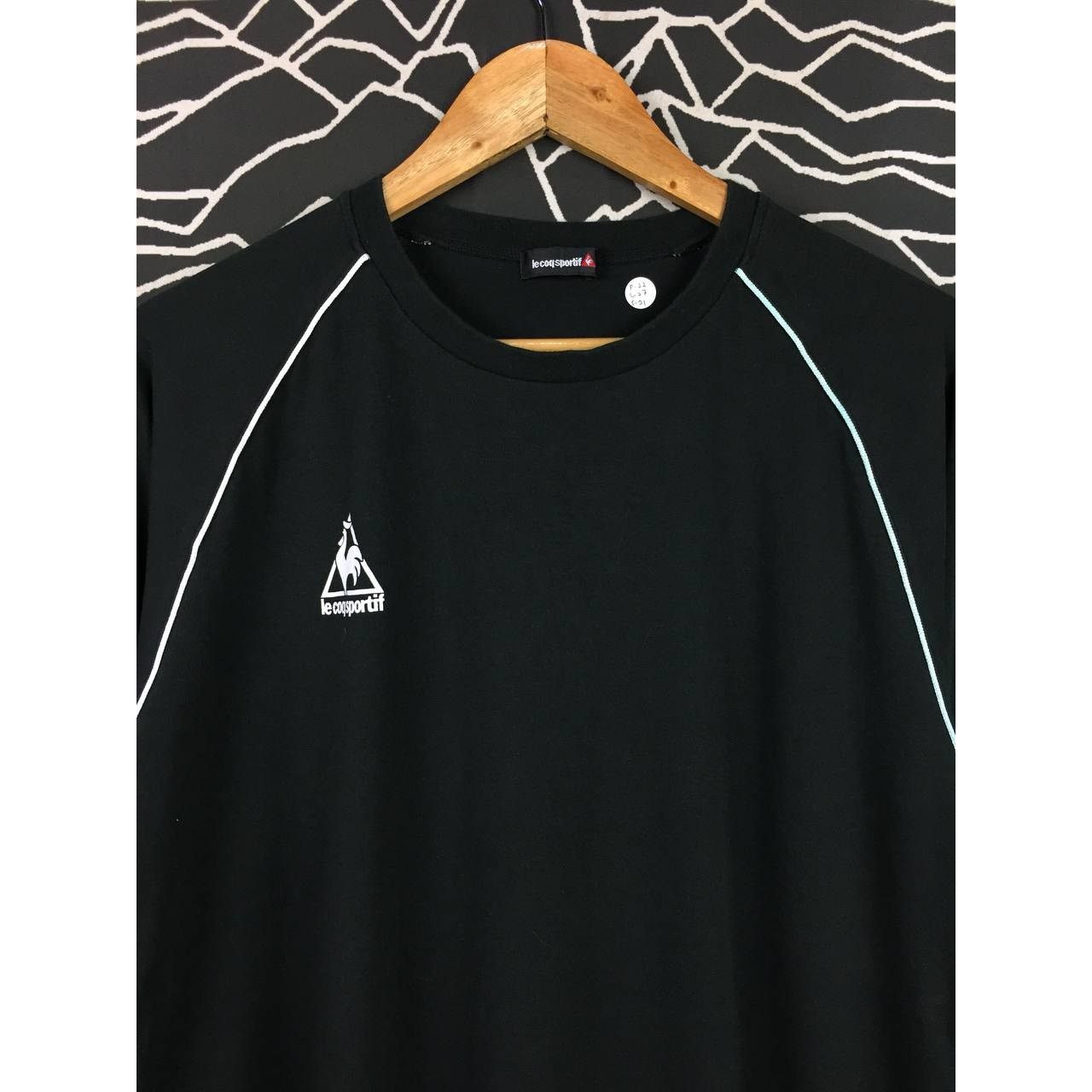 Le Coq Sportif × Vintage Vtg Le Coq Sportif Small Logo Longsleeve Tee Size US L / EU 52-54 / 3 - 4 Thumbnail