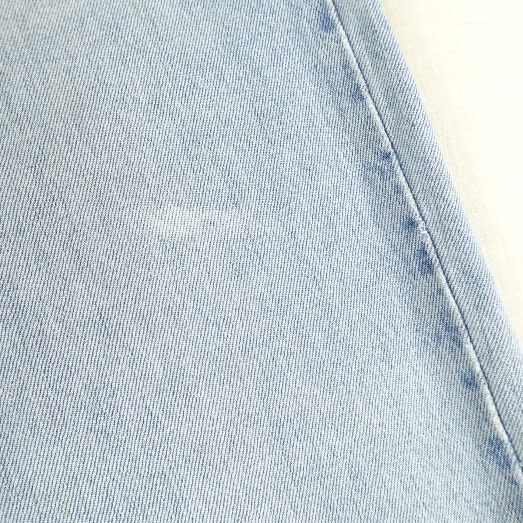 Levi's Vintage Levi's Jeans Relaxed Fit Men's 33x30 Blue Denim 550 Y2K USA Size US 30 / EU 46 - 4 Thumbnail