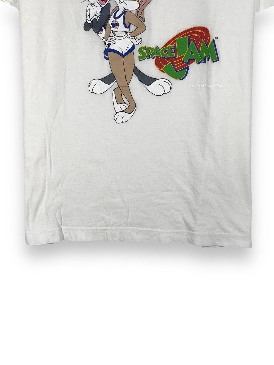 Vintage Vintage space jam movie cartoon tune squad Size US M / EU 48-50 / 2 - 7 Thumbnail