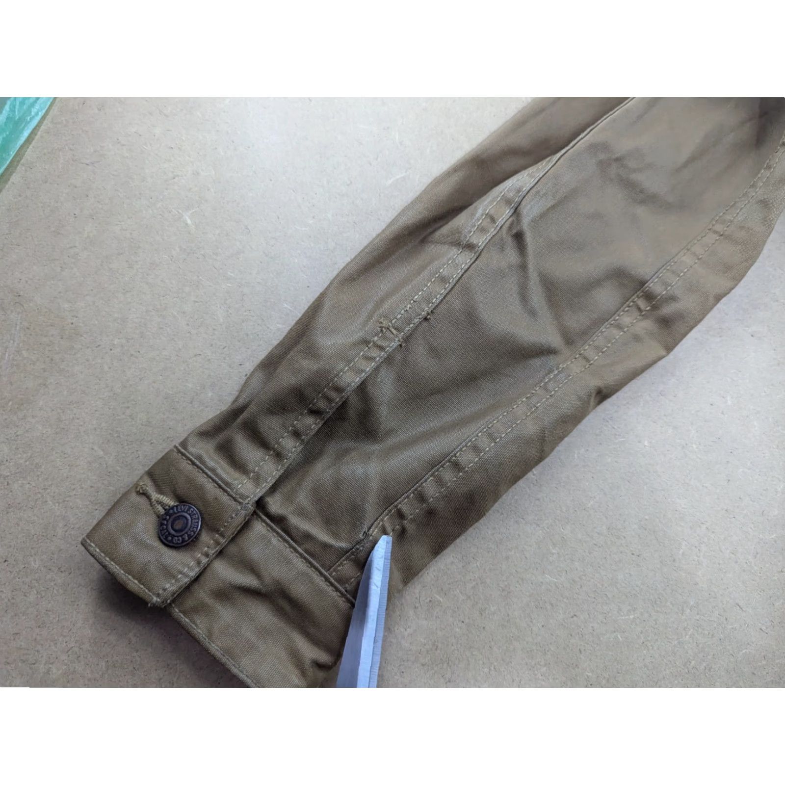 Levi's VINTAGE Levi's Mens Trucker Jacket Small Beige Size US S / EU 44-46 / 1 - 5 Thumbnail