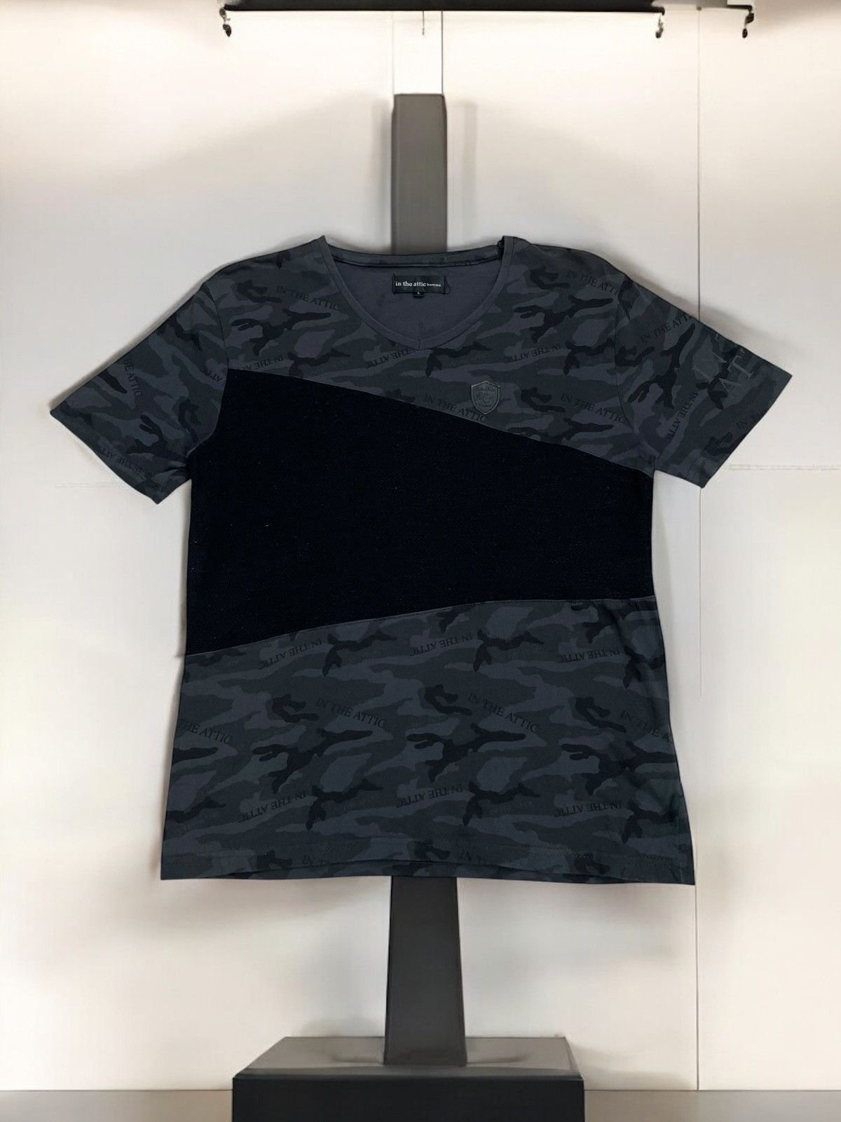In The Attic × Japanese Brand In The Attic Homme Spellout Army Camo Design V Neck Size US L / EU 52-54 / 3 - 1 Thumbnail