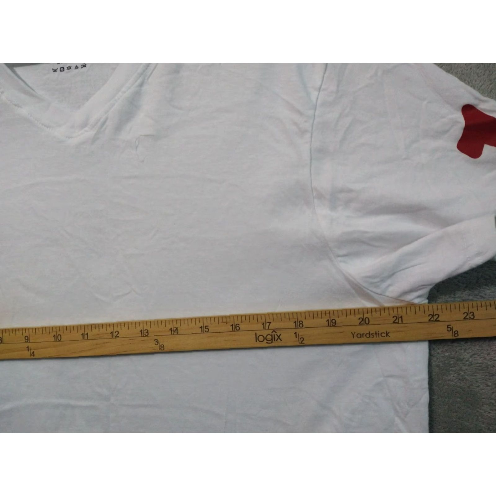 True Religion VINTAGE True Religion Shirt Mens Large White Short Sleeve V Neck Cotton Logo Casual Size US L / EU 52-54 / 3 - 4 Thumbnail
