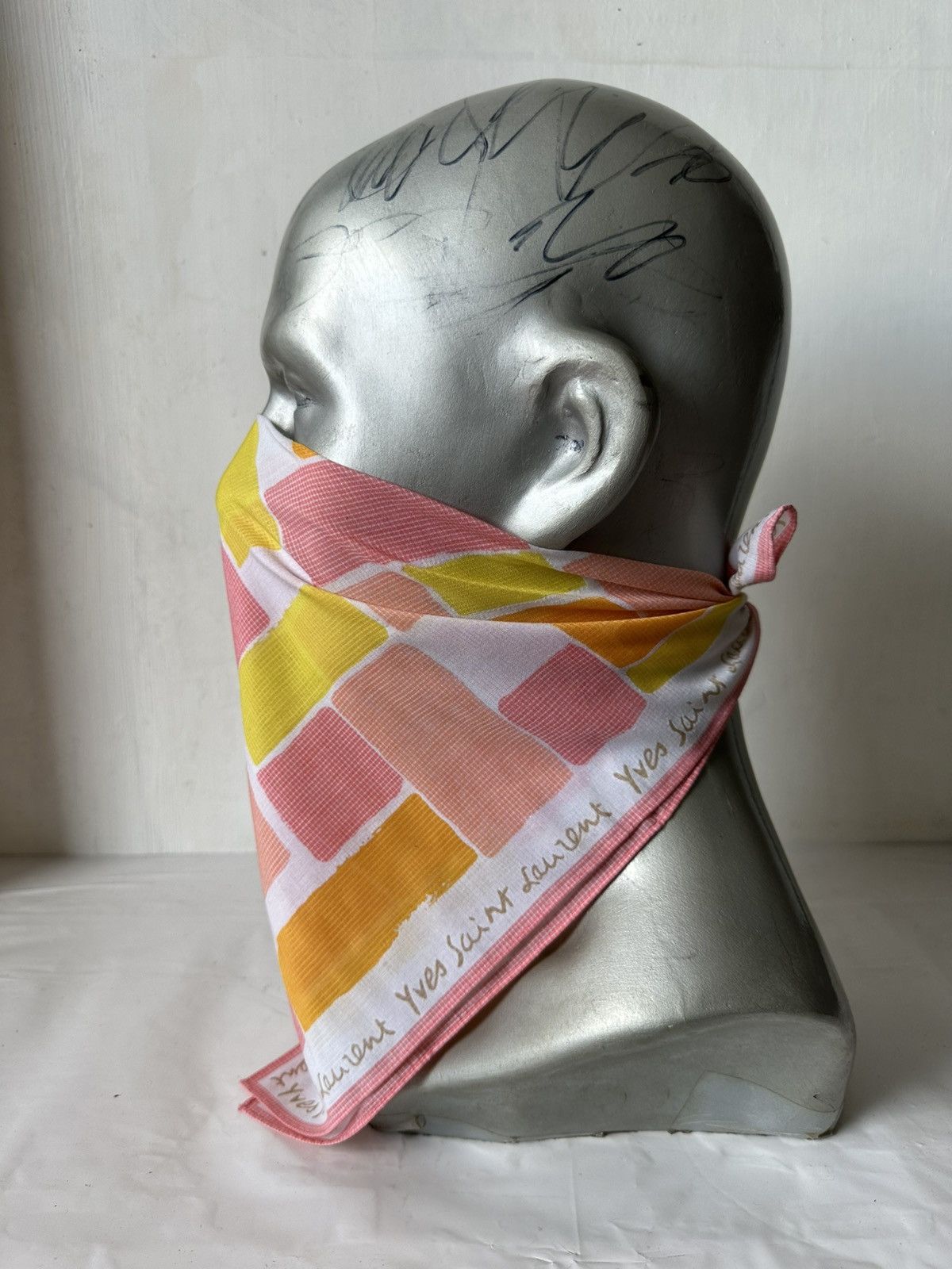 Vintage Vintage YSL Handkerchief/ Neckerchief/ Bandana Size ONE SIZE - 9 Thumbnail