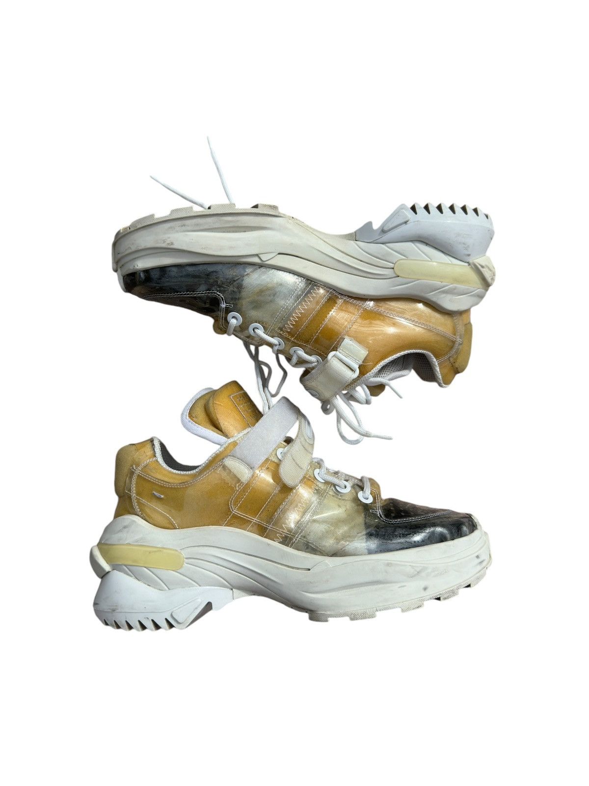 Maison Margiela Maison Margiela Retro Fit Artisanal PVC Sneakers Size US 9 / EU 42 - 2 Thumbnail