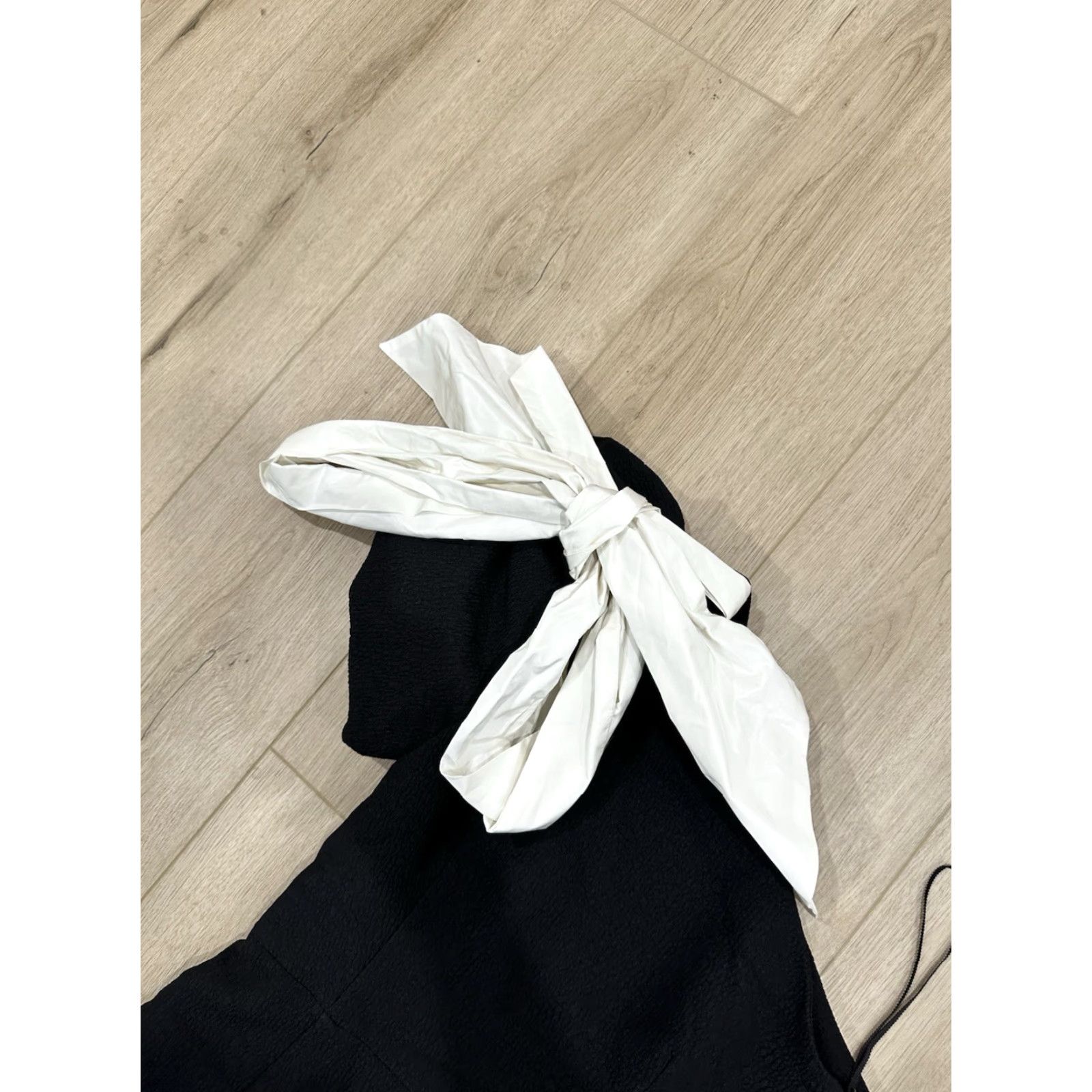 Vintage VINTAGE Rebecca Vallance Natalia One Sleeve Midi Black White Bow Size 6US Women Dress Midi Bow Black White 6US Womens Size M / US 6-8 / IT 42-44 - 4 Thumbnail
