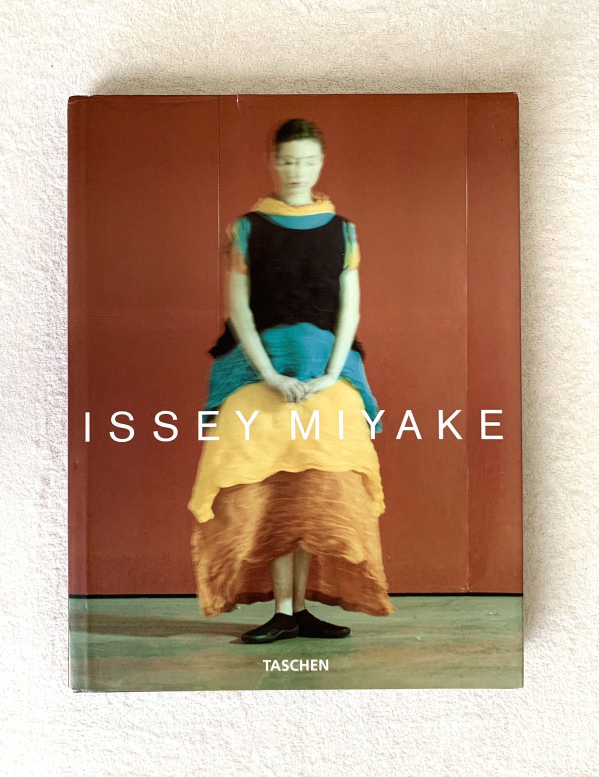 Issey Miyake × Japanese Brand × Vintage Issey Miyake by Mark Holborn photo book Taschen published Size ONE SIZE - 1 Thumbnail