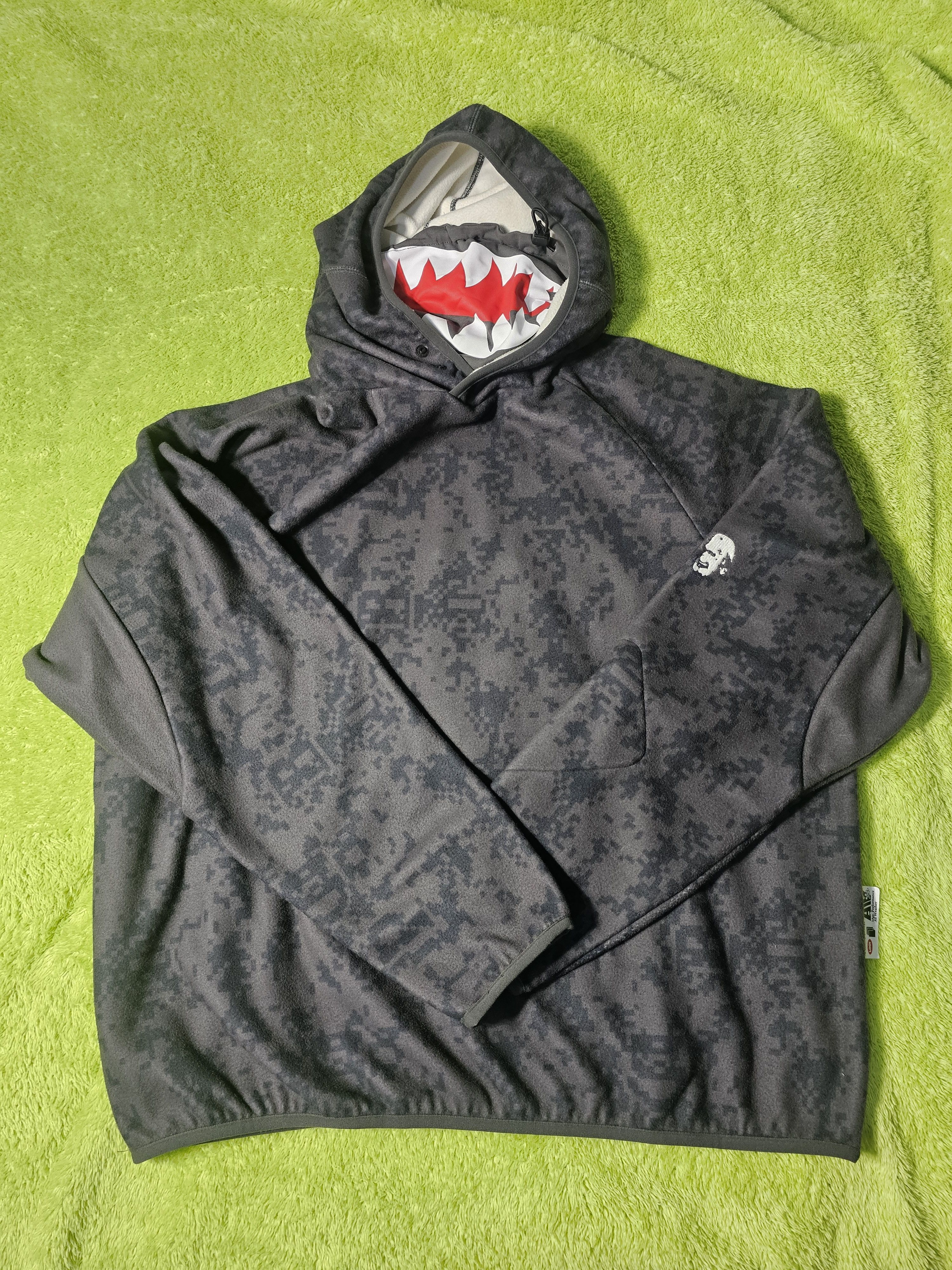 Bape Bape x Kazuki pixelated hoodie Size US M / EU 48-50 / 2 - 1 Thumbnail