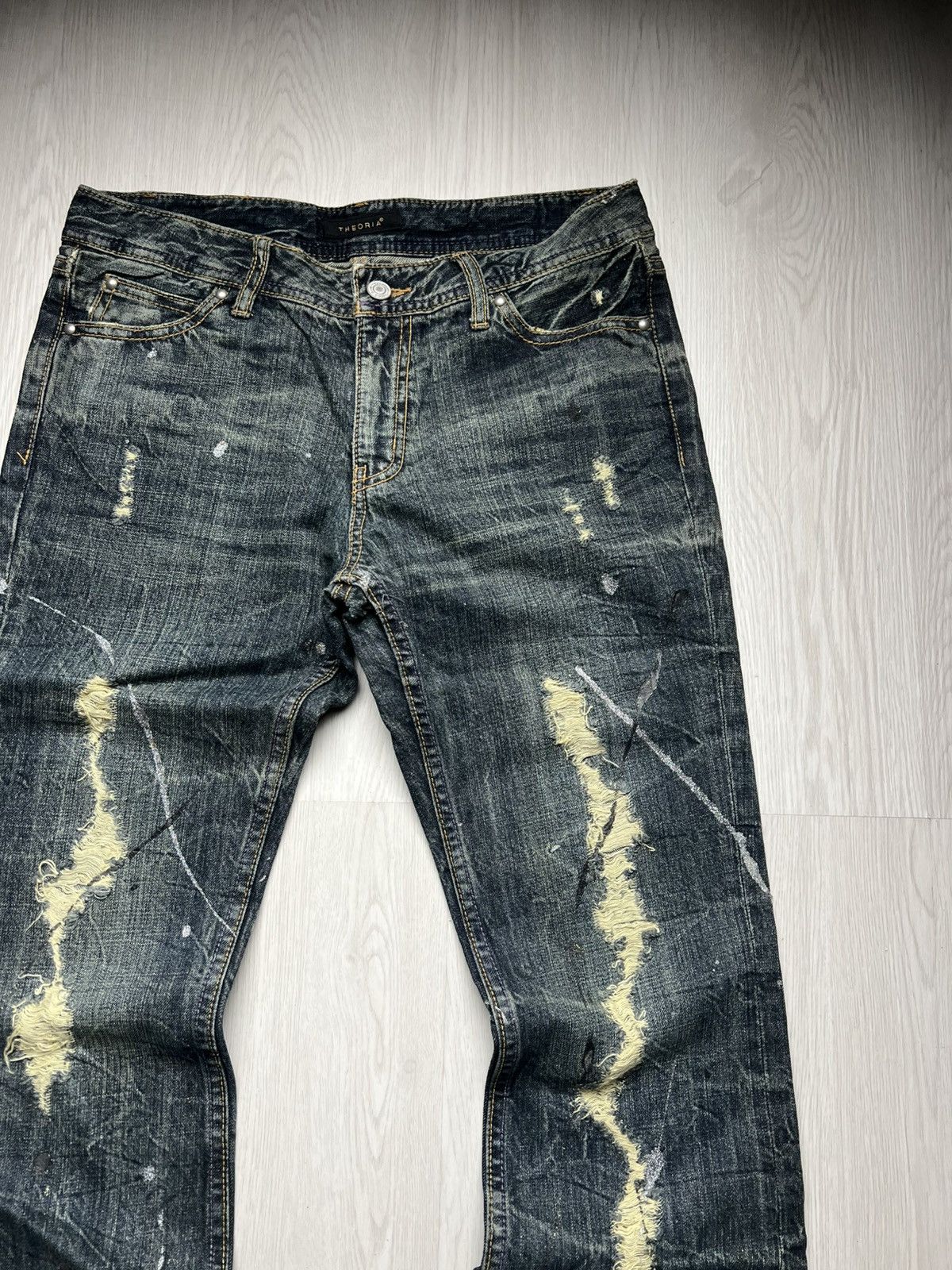 If Six Was Nine Theoria Mudwash Distressed Splatter Flared Denim Size US 30 / EU 46 - 3 Thumbnail