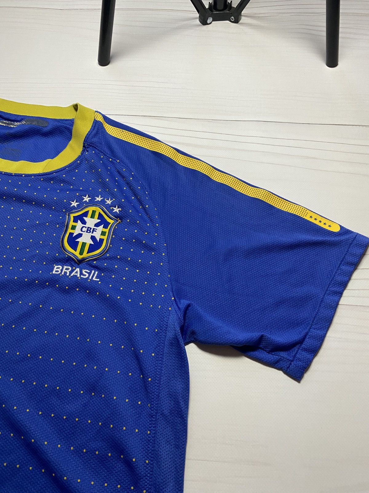 Nike Vintage Nike Brazil 2010 Away football y2k t shirt jersey Size US M / EU 48-50 / 2 - 13 Thumbnail