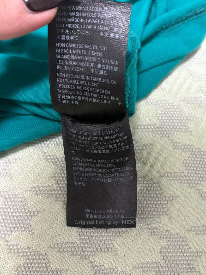 Balenciaga Balenciaga Lake Green Short-sleeve, Size L Size US L / EU 52-54 / 3 - 5 Thumbnail